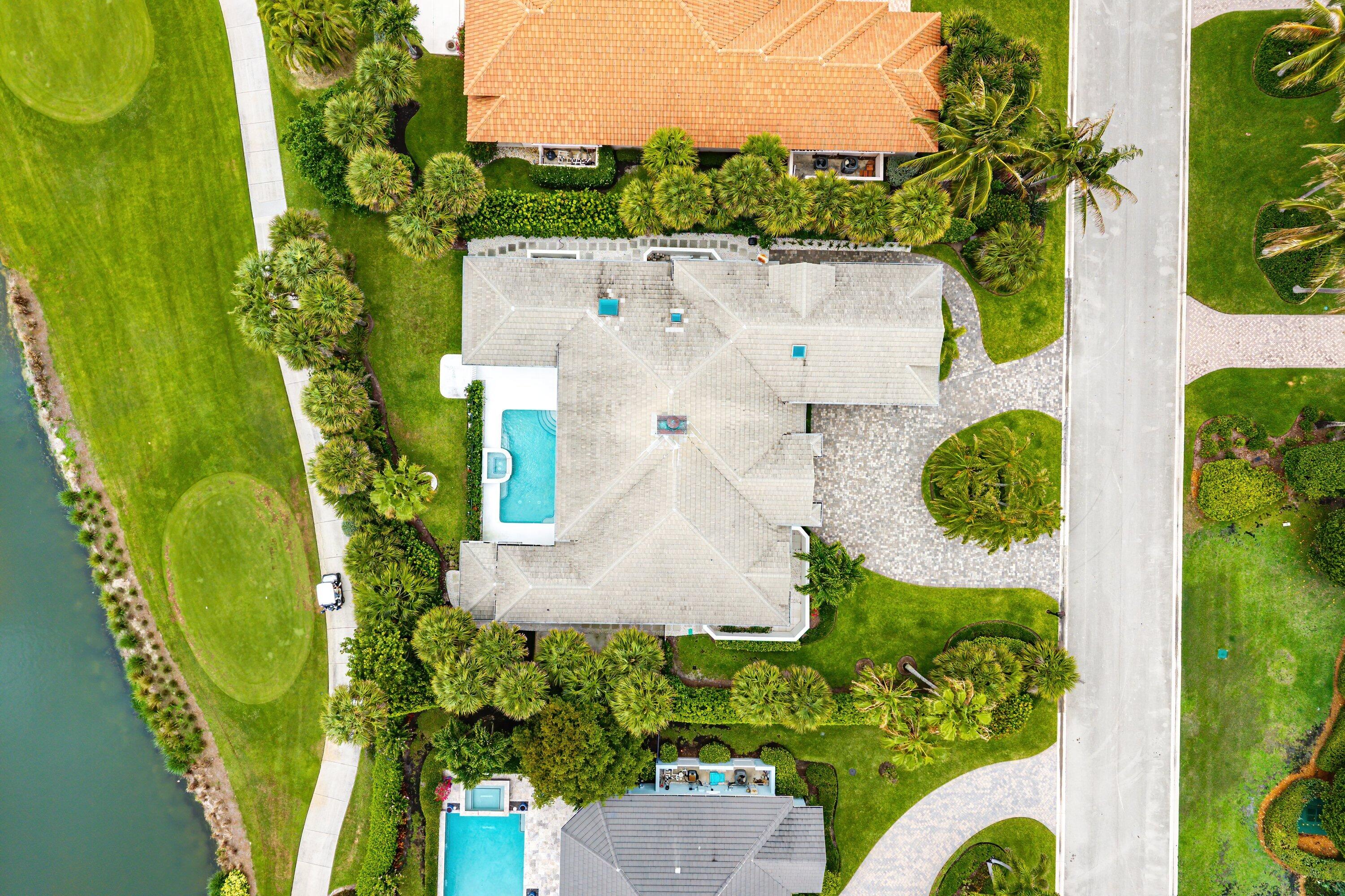 SAILFISH POINT - Residential