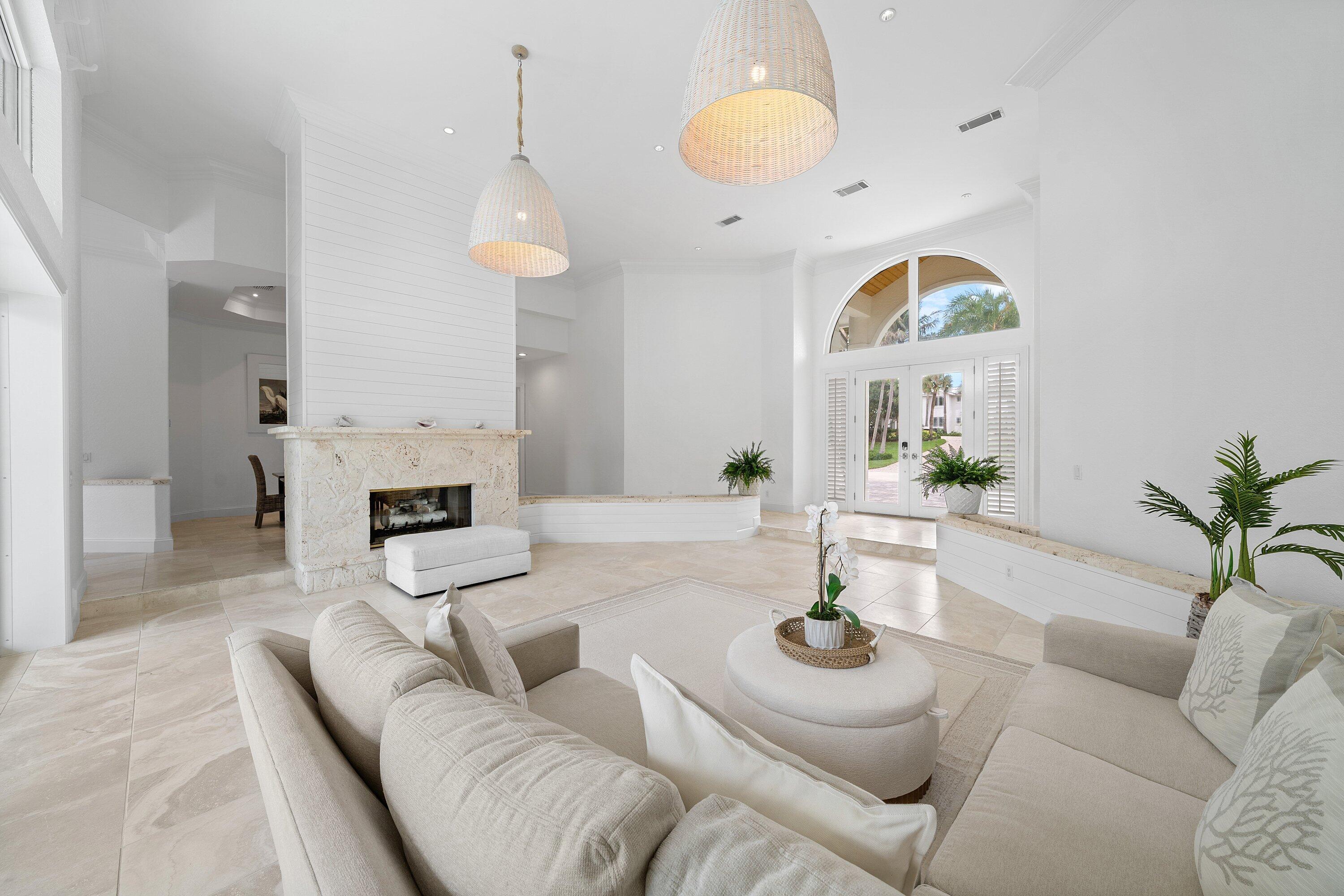 SAILFISH POINT - Residential