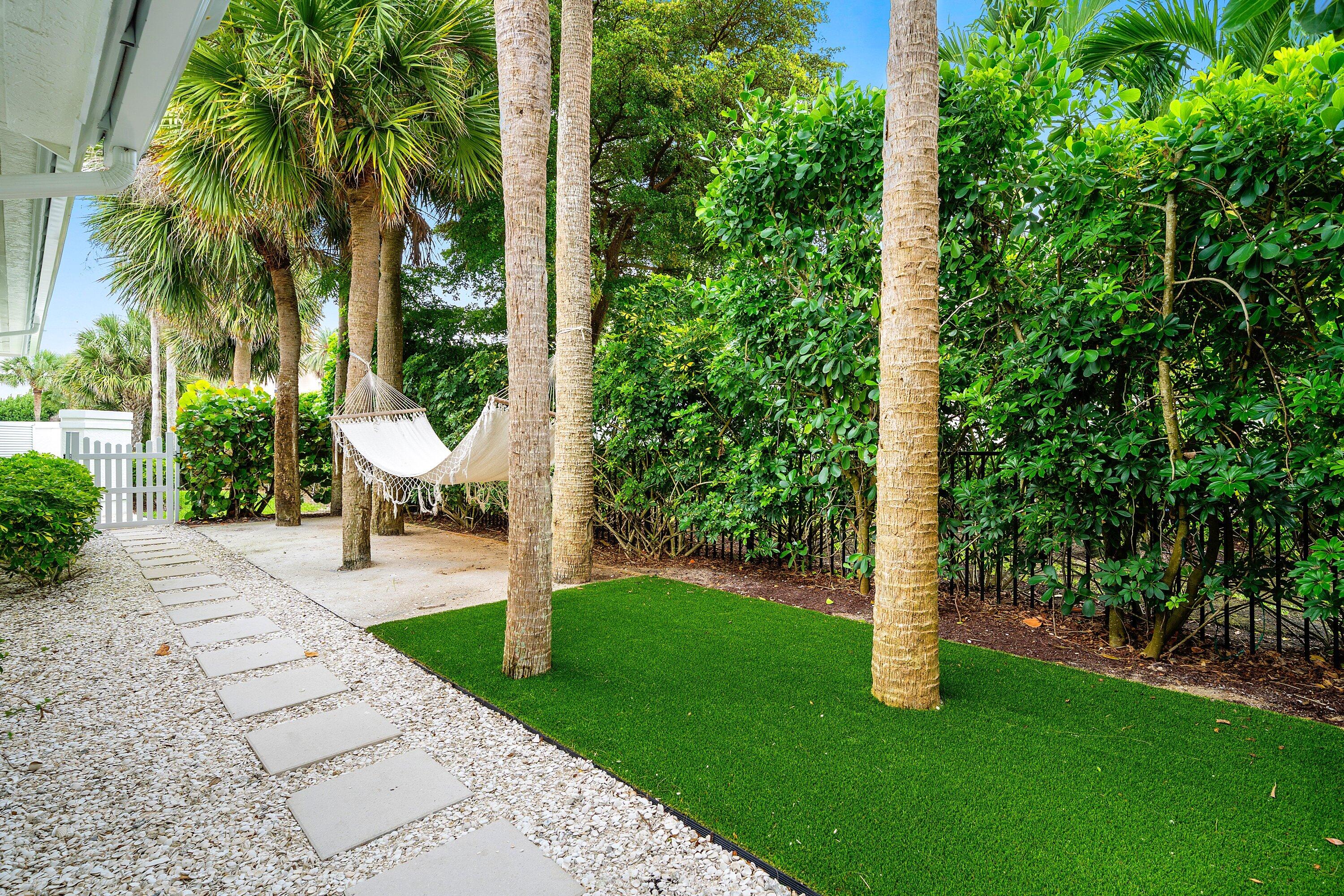 SAILFISH POINT - Residential
