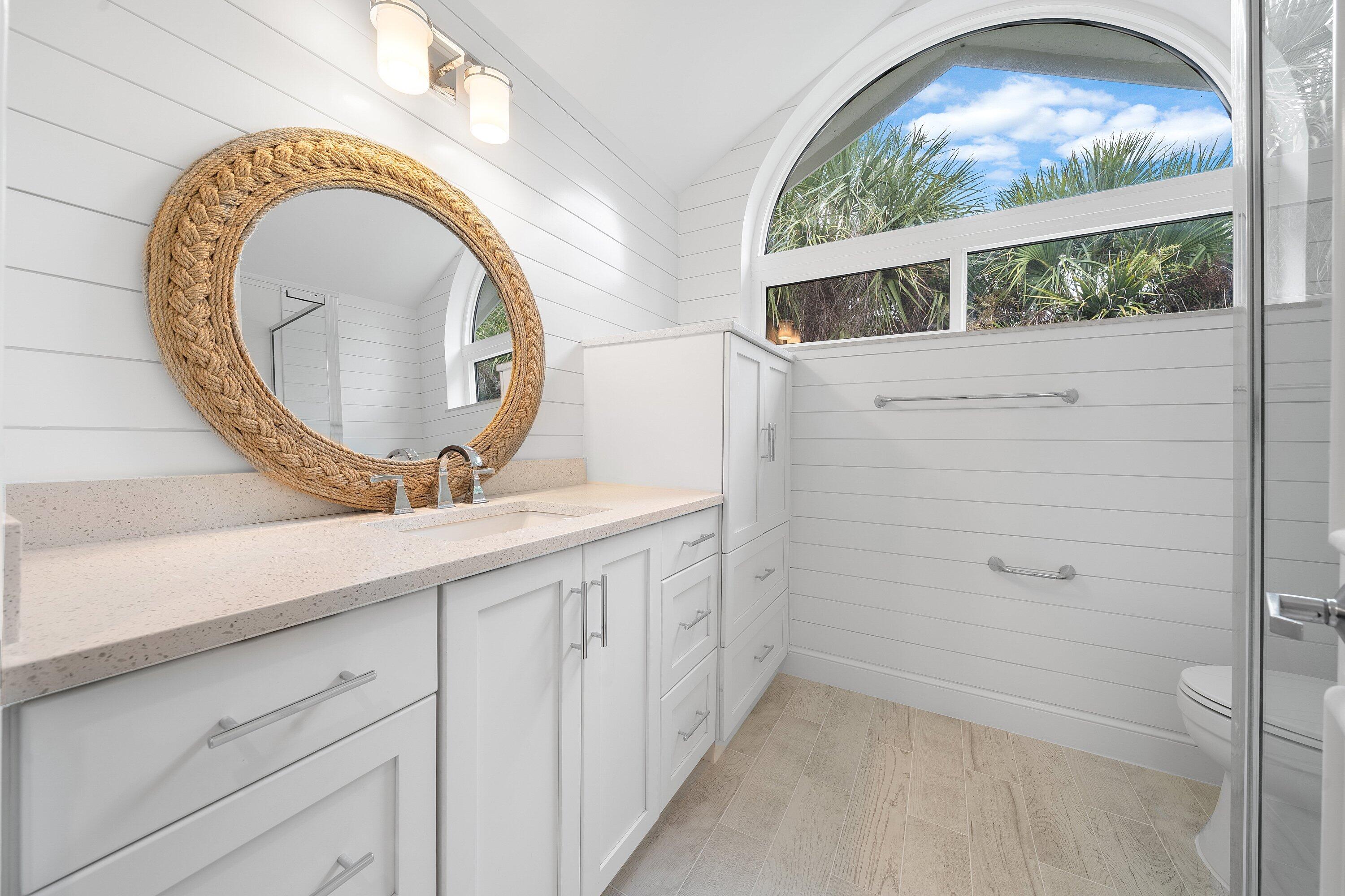 SAILFISH POINT - Residential