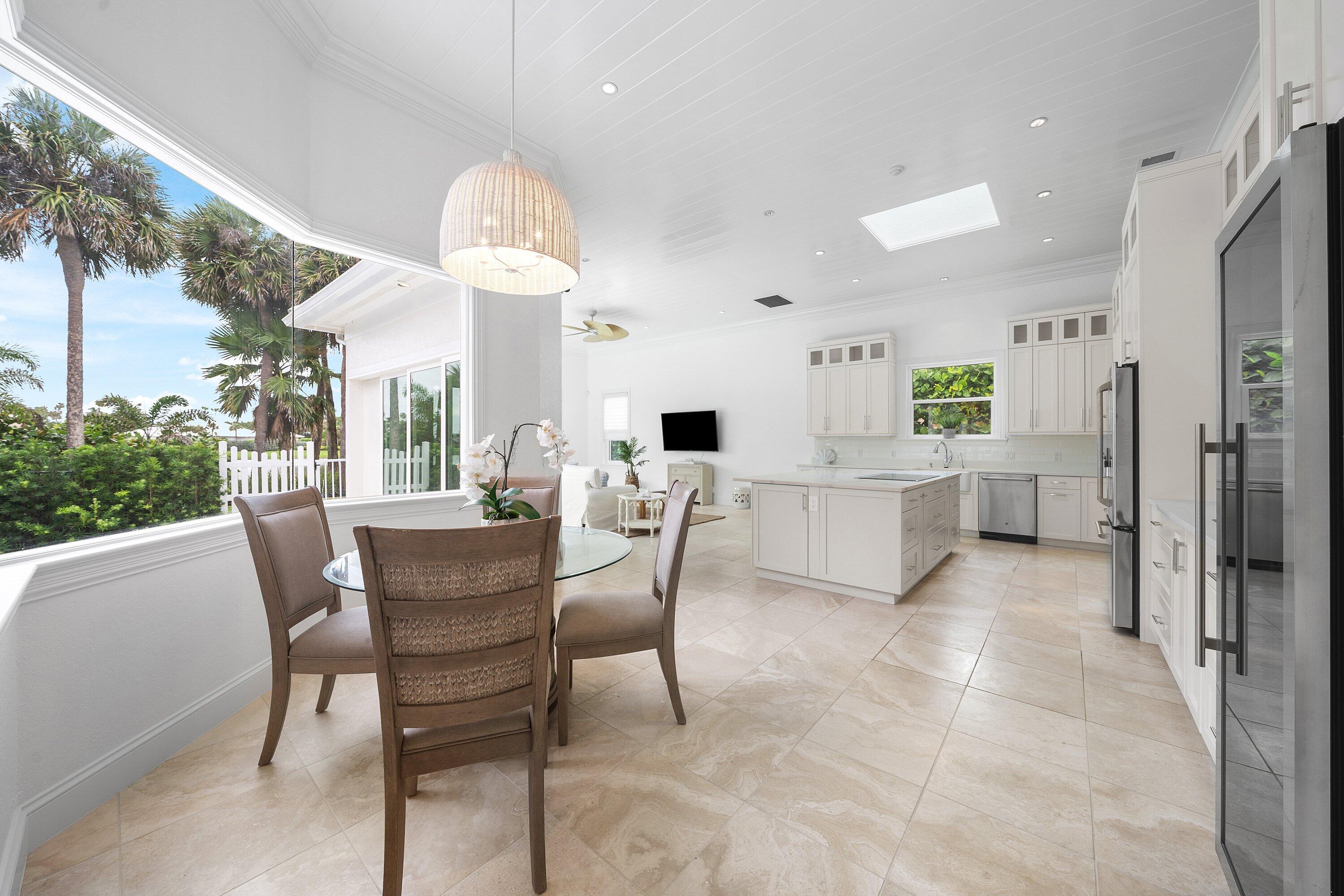 SAILFISH POINT - Residential