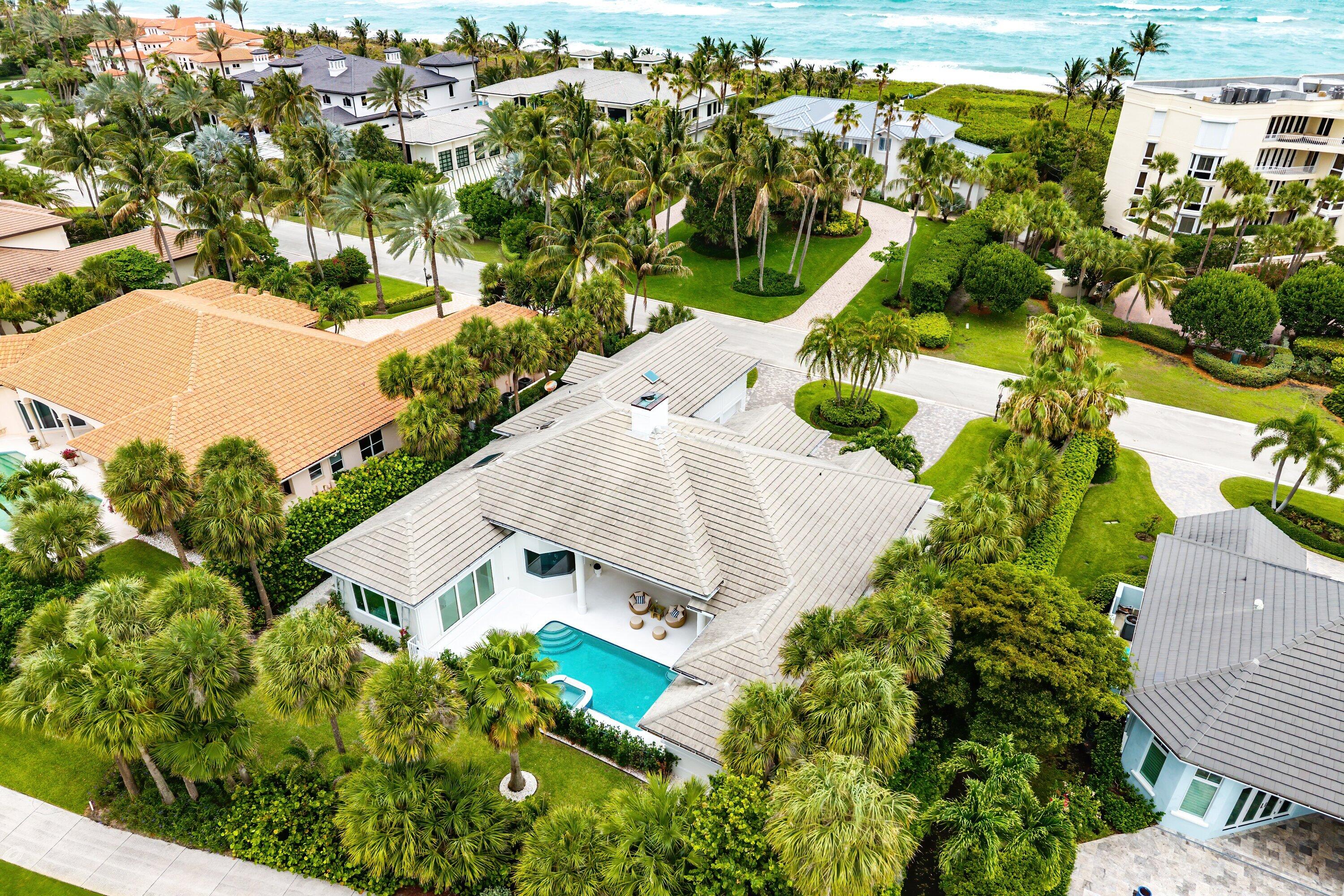 SAILFISH POINT - Residential