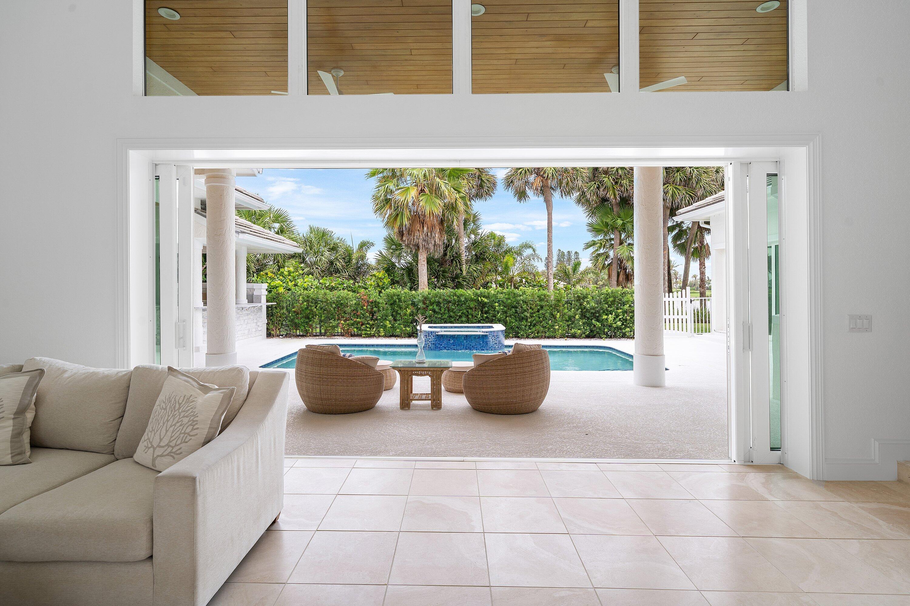 SAILFISH POINT - Residential