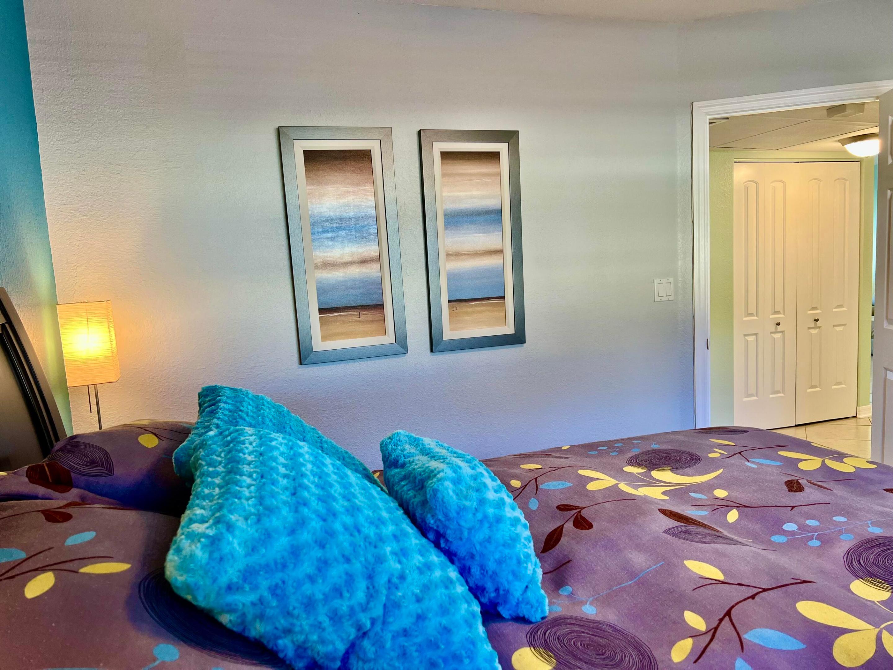 NARCISSUS GARDENS CONDO - Residential