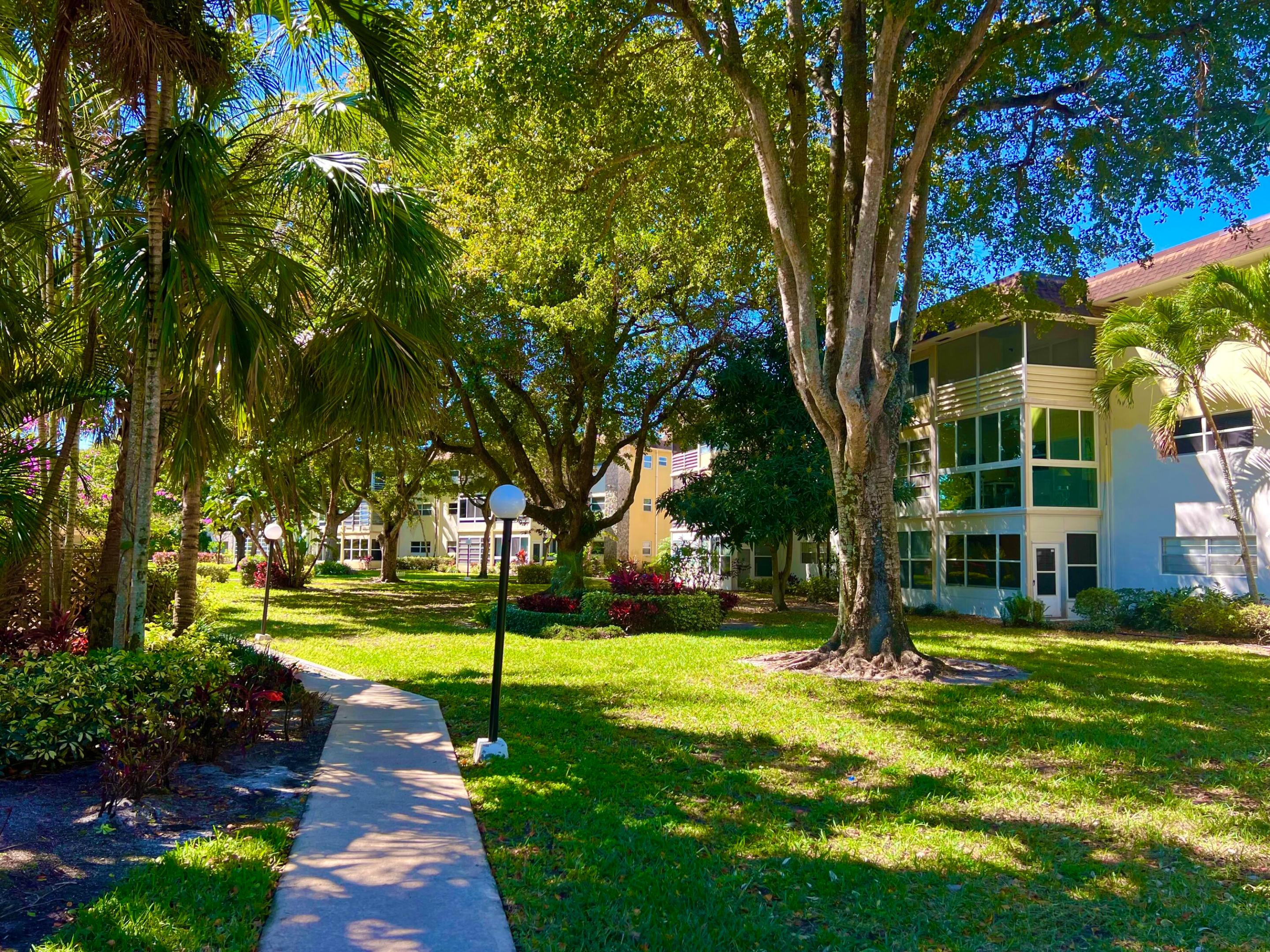 NARCISSUS GARDENS CONDO - Residential