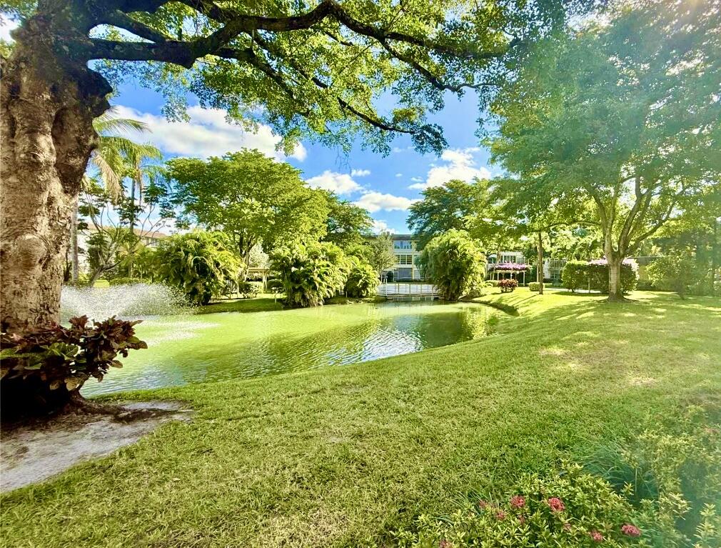NARCISSUS GARDENS CONDO - Residential
