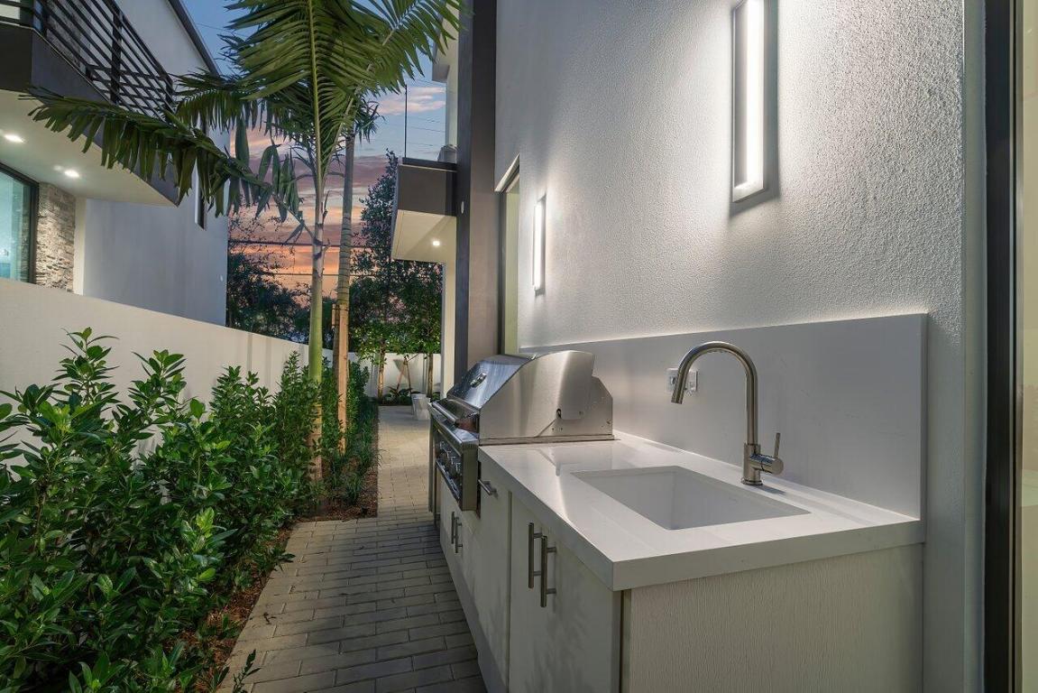 HOFMAN ADD - Residential