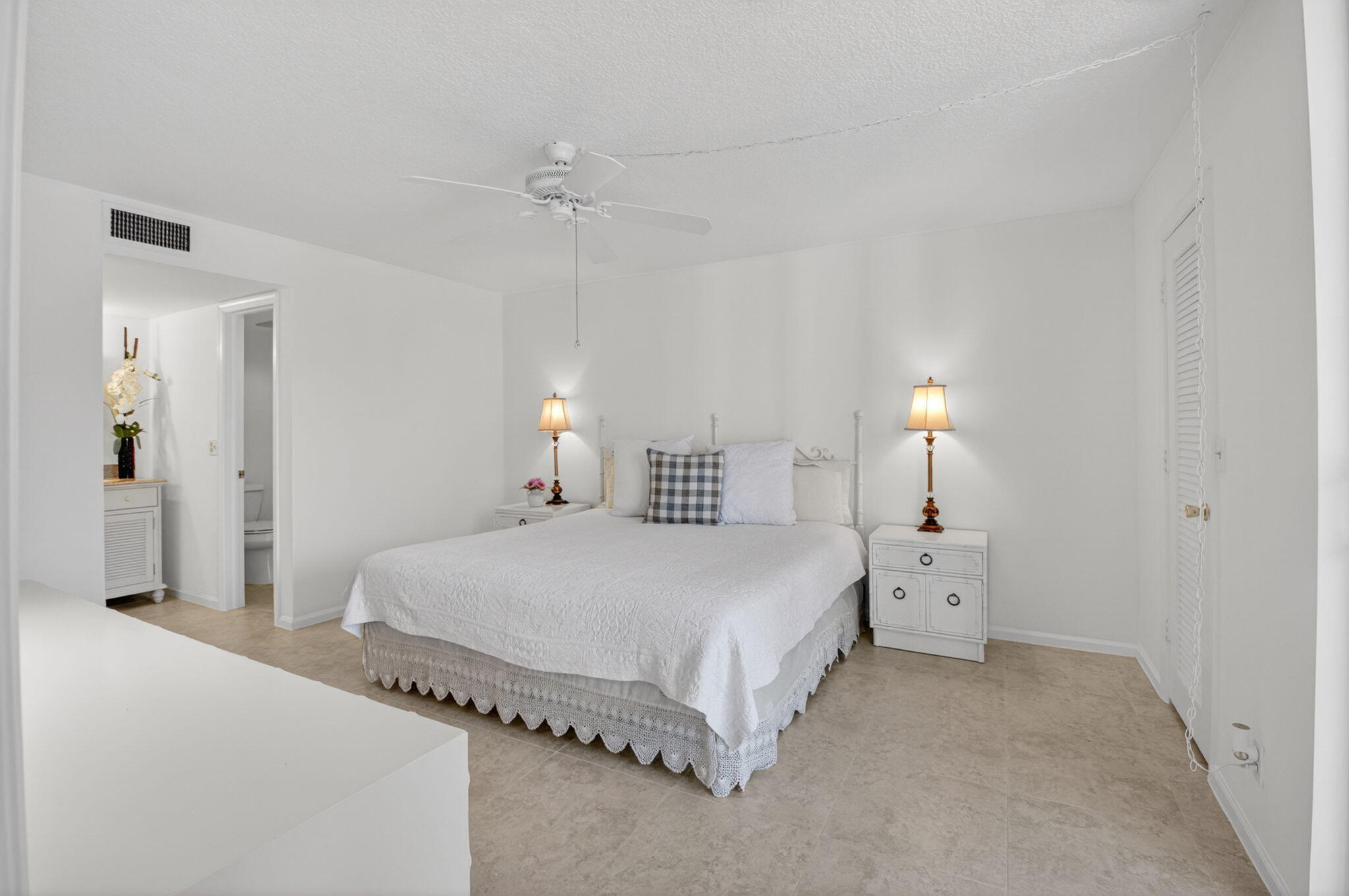 BANYAN TREE VILLAGE CONDO - Residential