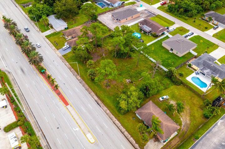 PORT ST LUCIE SECTION 18 - Land