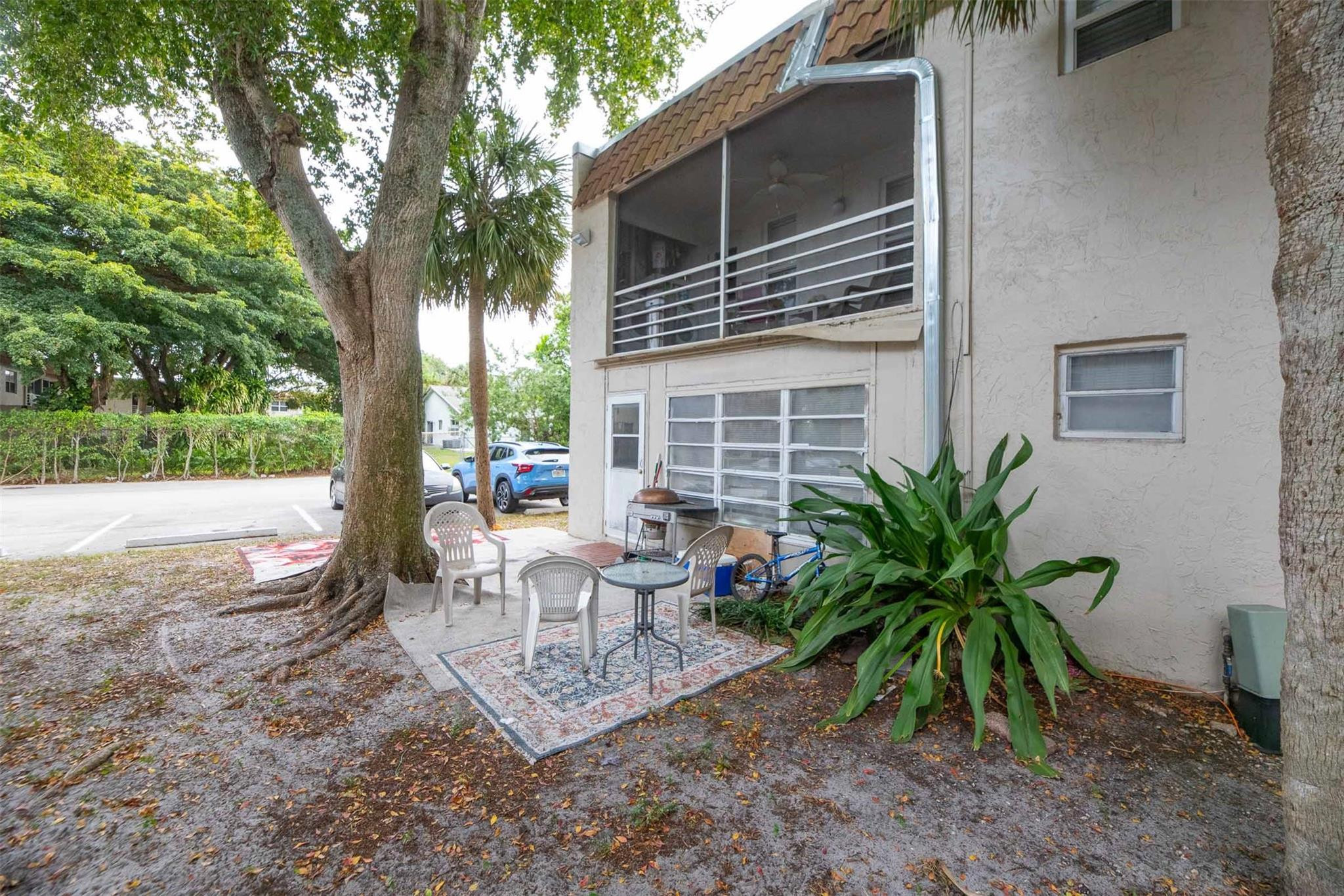 GATELAND VILLAGE SEC D CONDO - Residential
