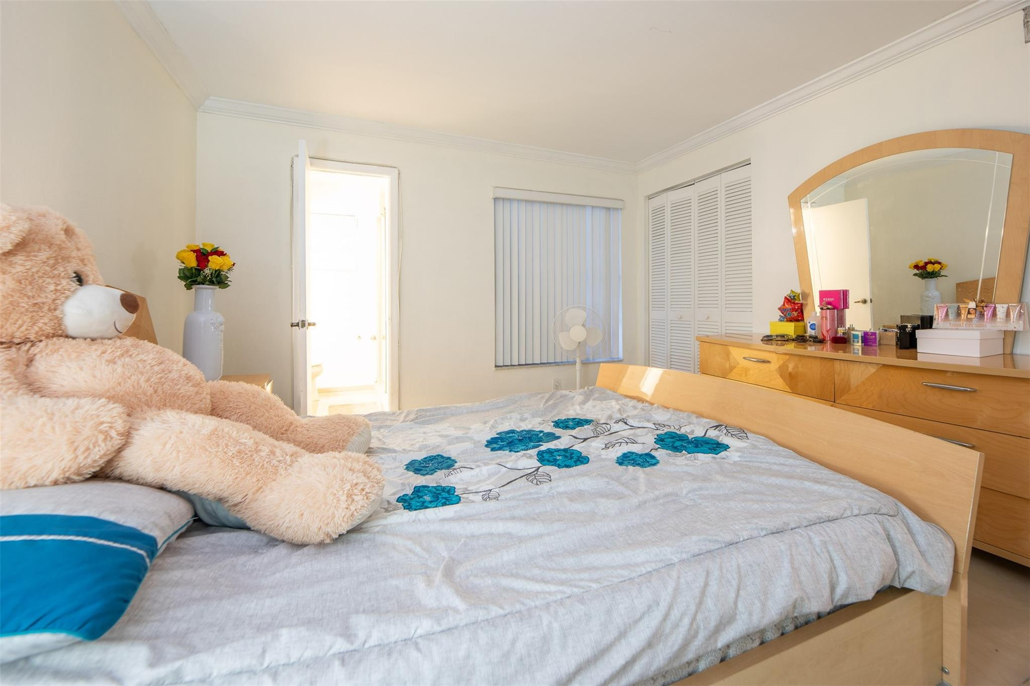 GATELAND VILLAGE SEC D CONDO - Residential
