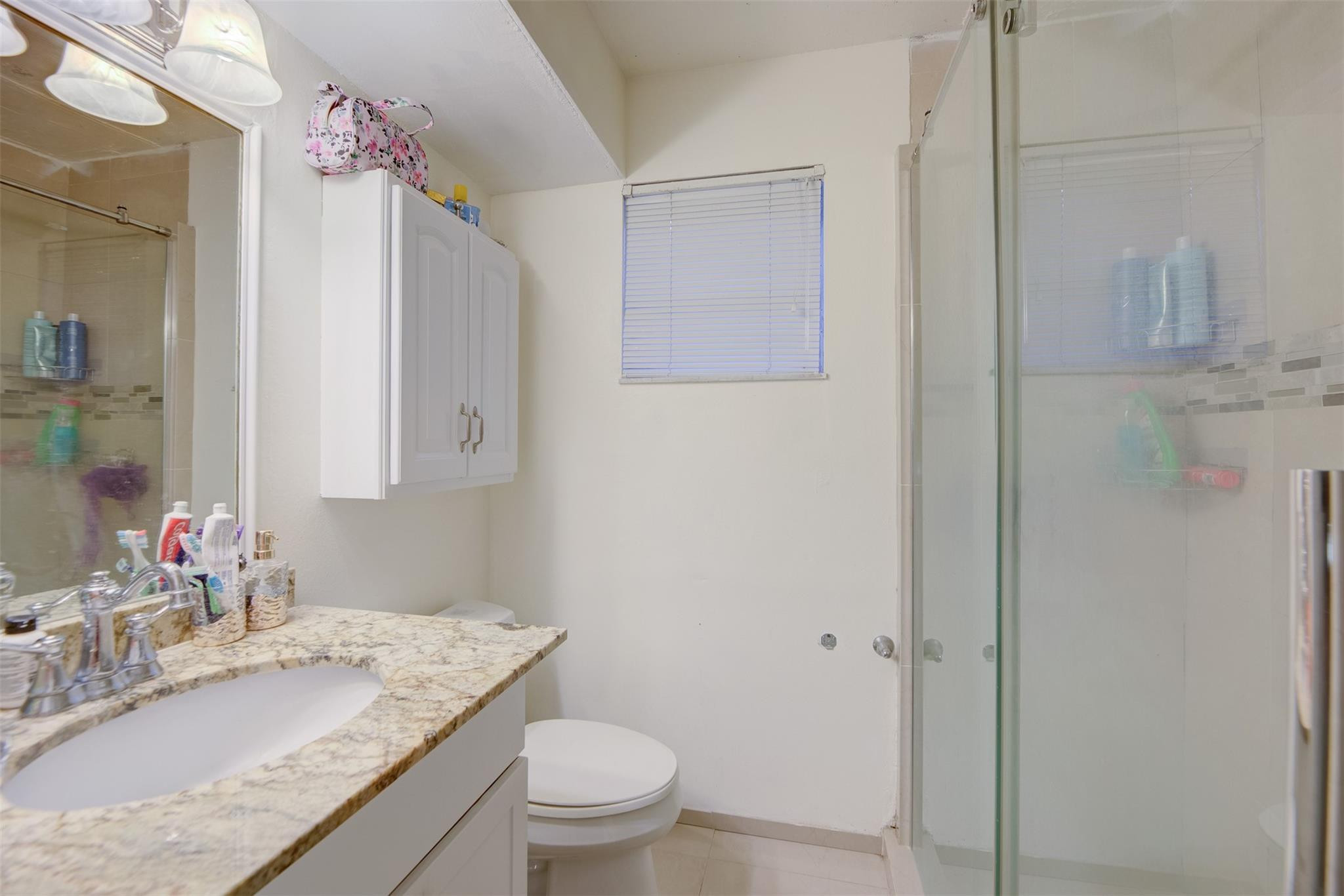 GATELAND VILLAGE SEC D CONDO - Residential