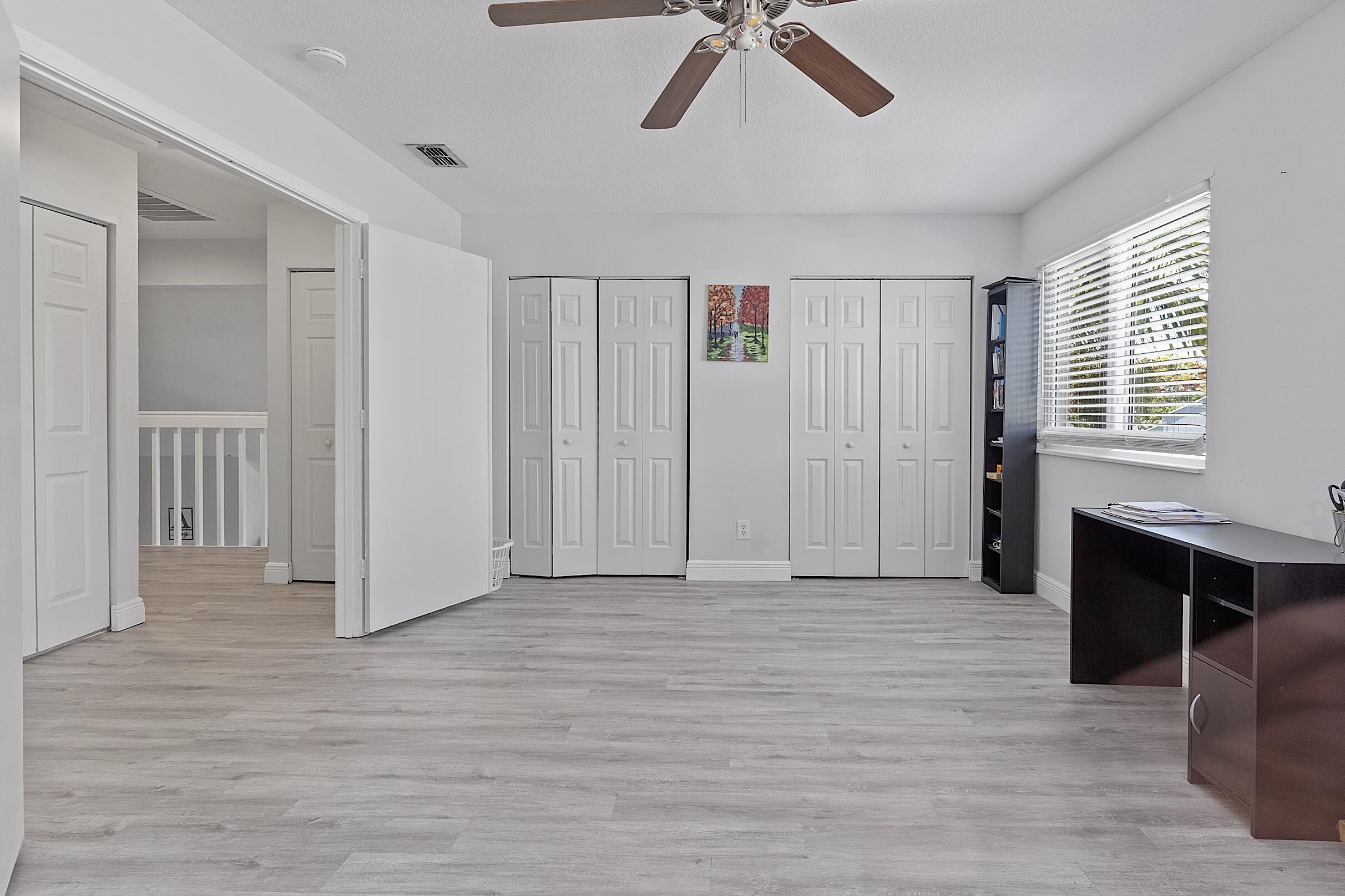 BOYNTON LAKES 6 - Residential