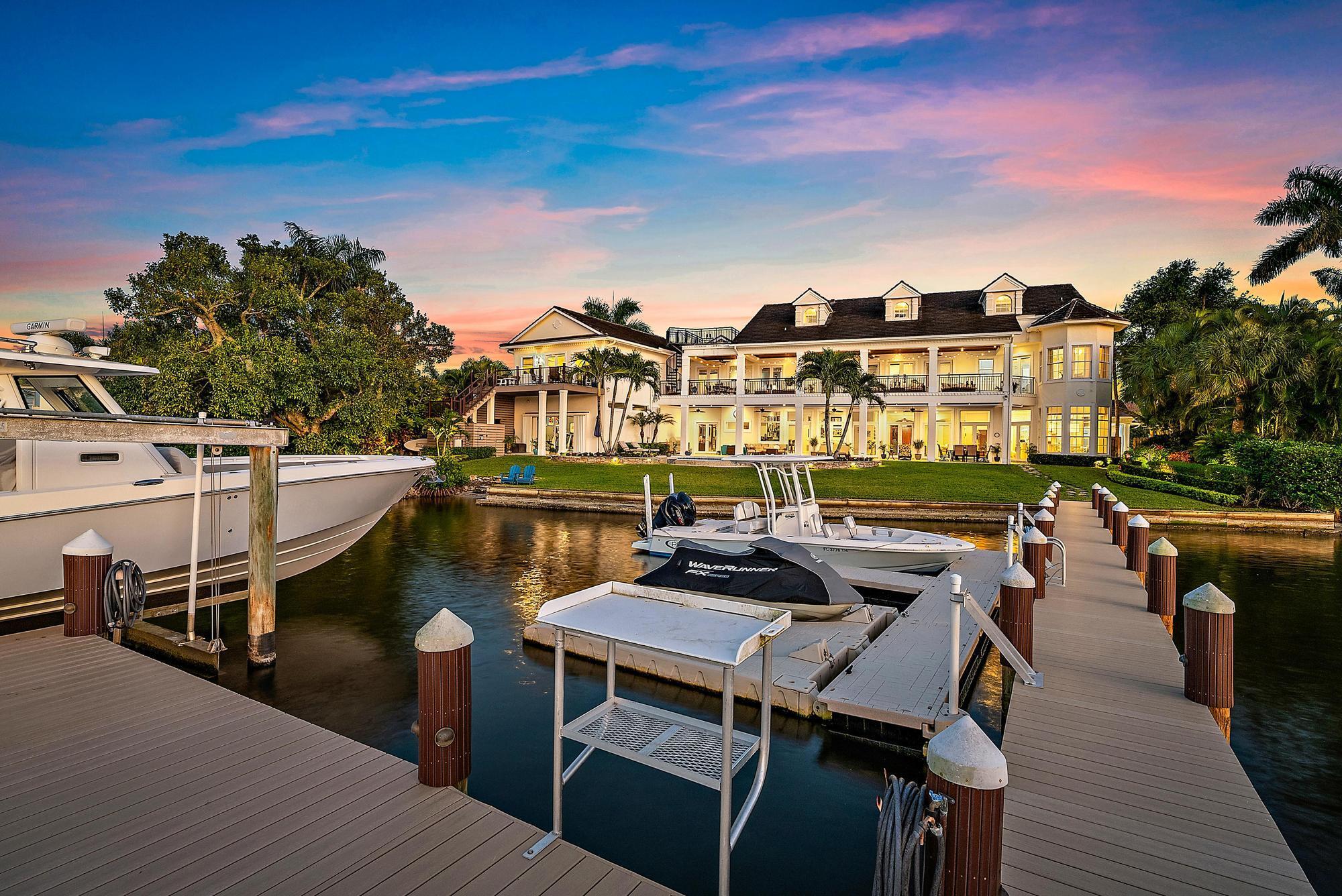 PALM POINT - Residential