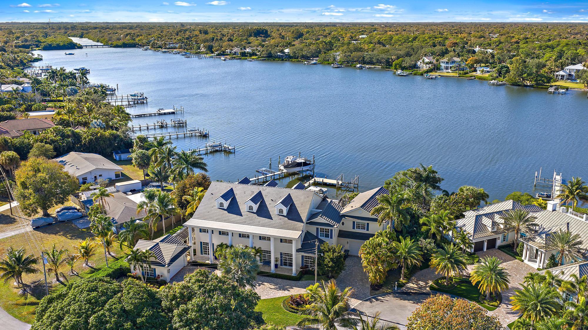 PALM POINT - Residential
