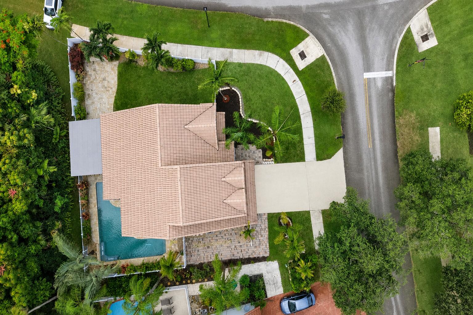 COUNTRYS POINT - Residential