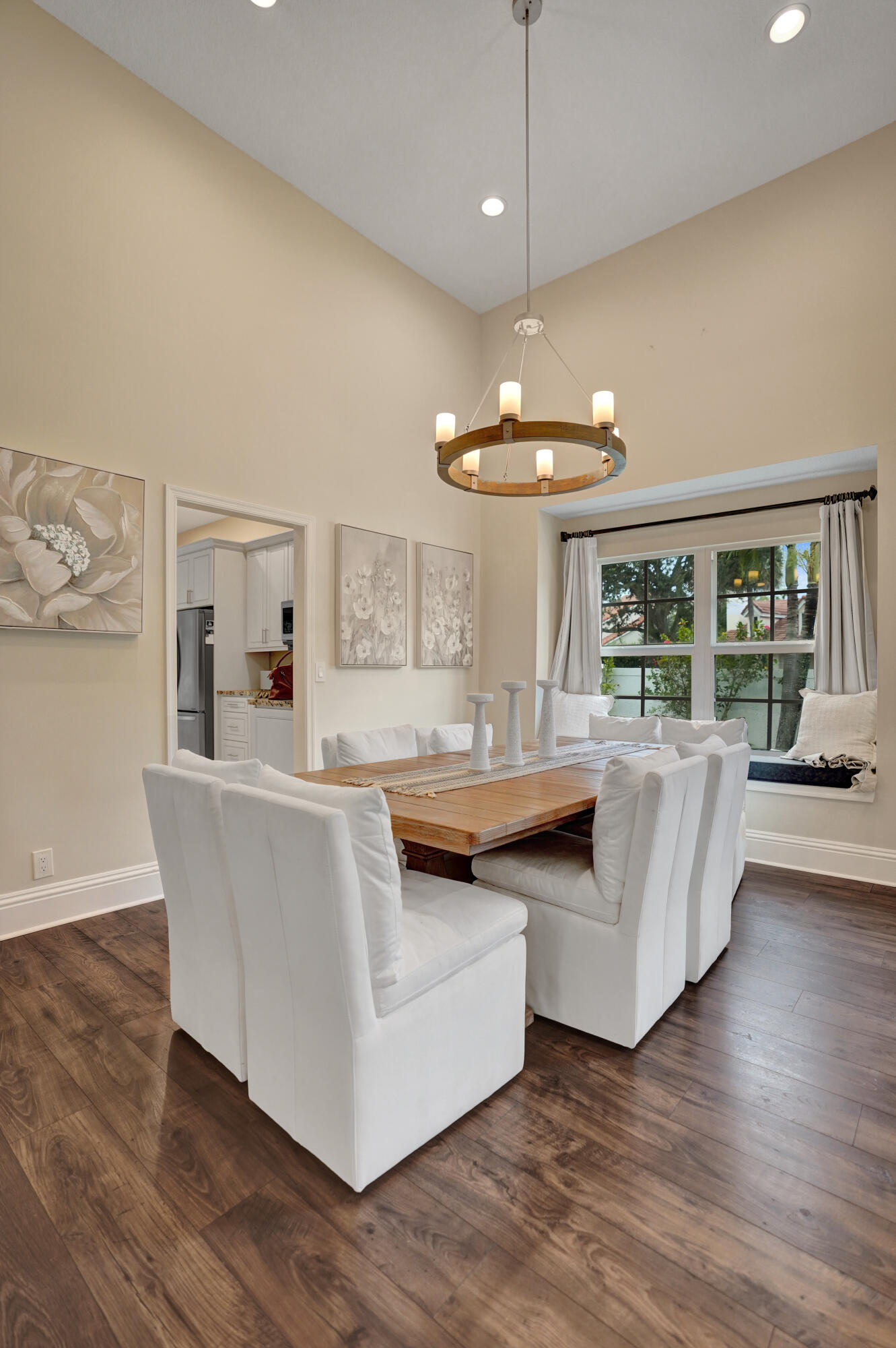 COUNTRYS POINT - Residential