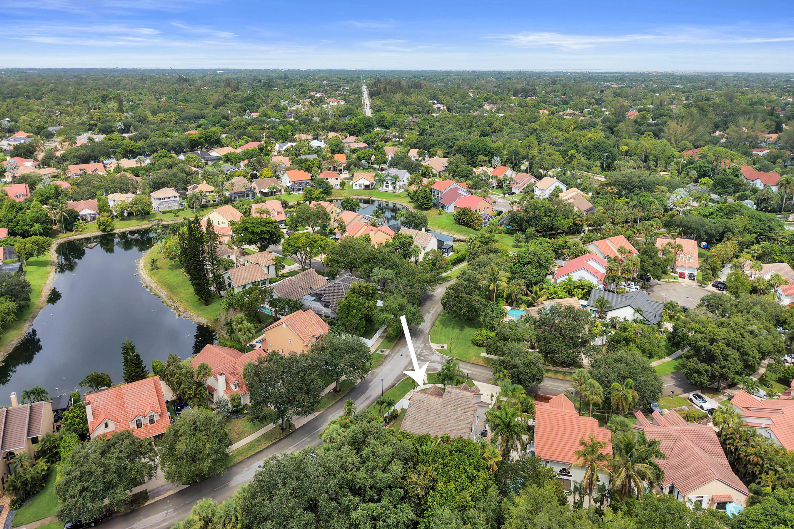 COUNTRYS POINT - Residential