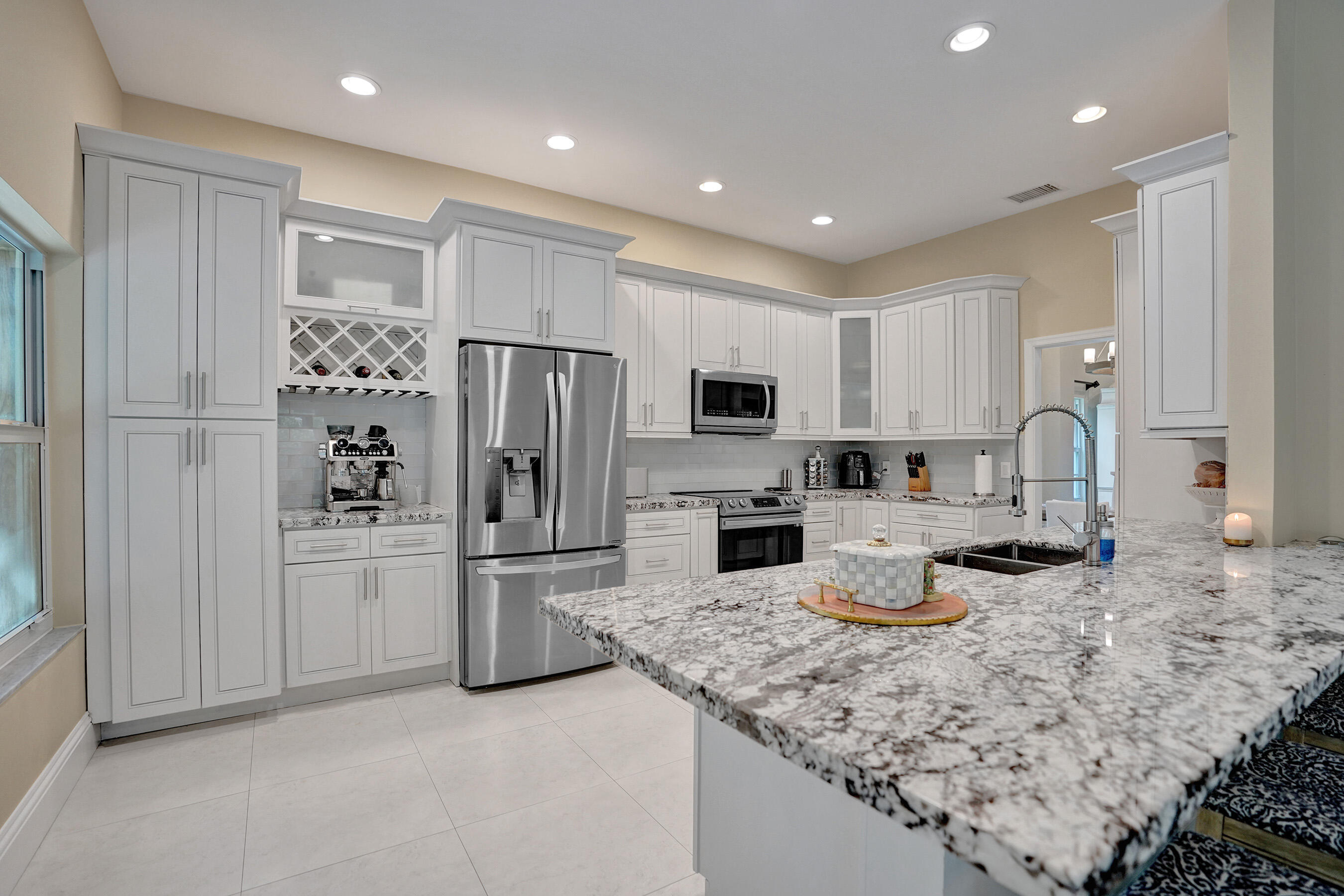 COUNTRYS POINT - Residential