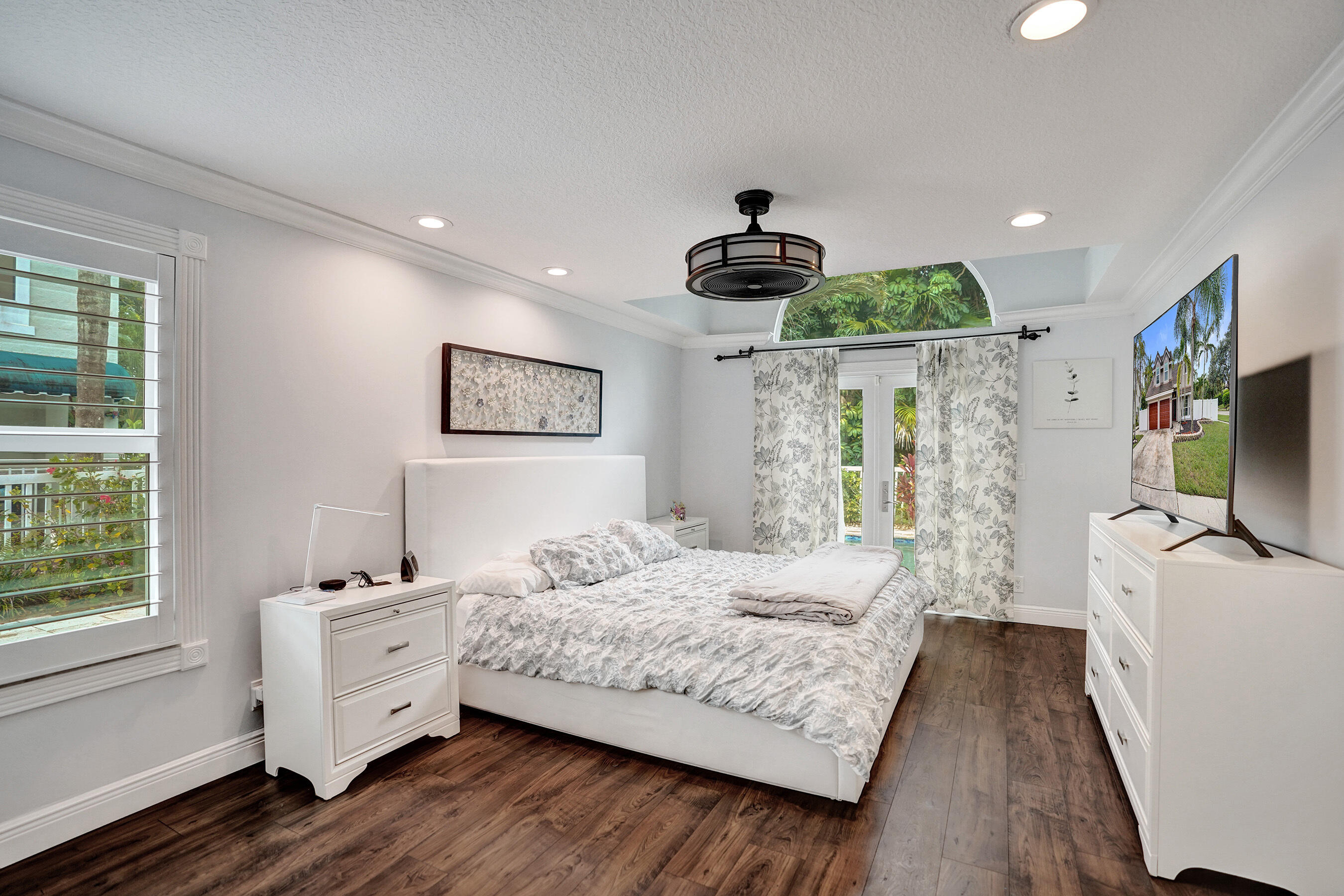 COUNTRYS POINT - Residential