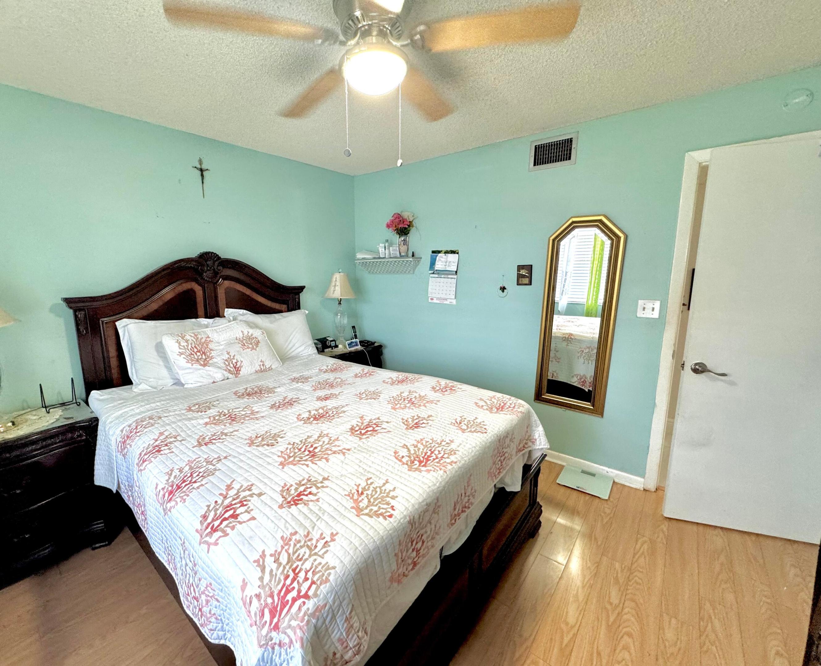 LAKES OF CARRIAGE HILLS - Residential