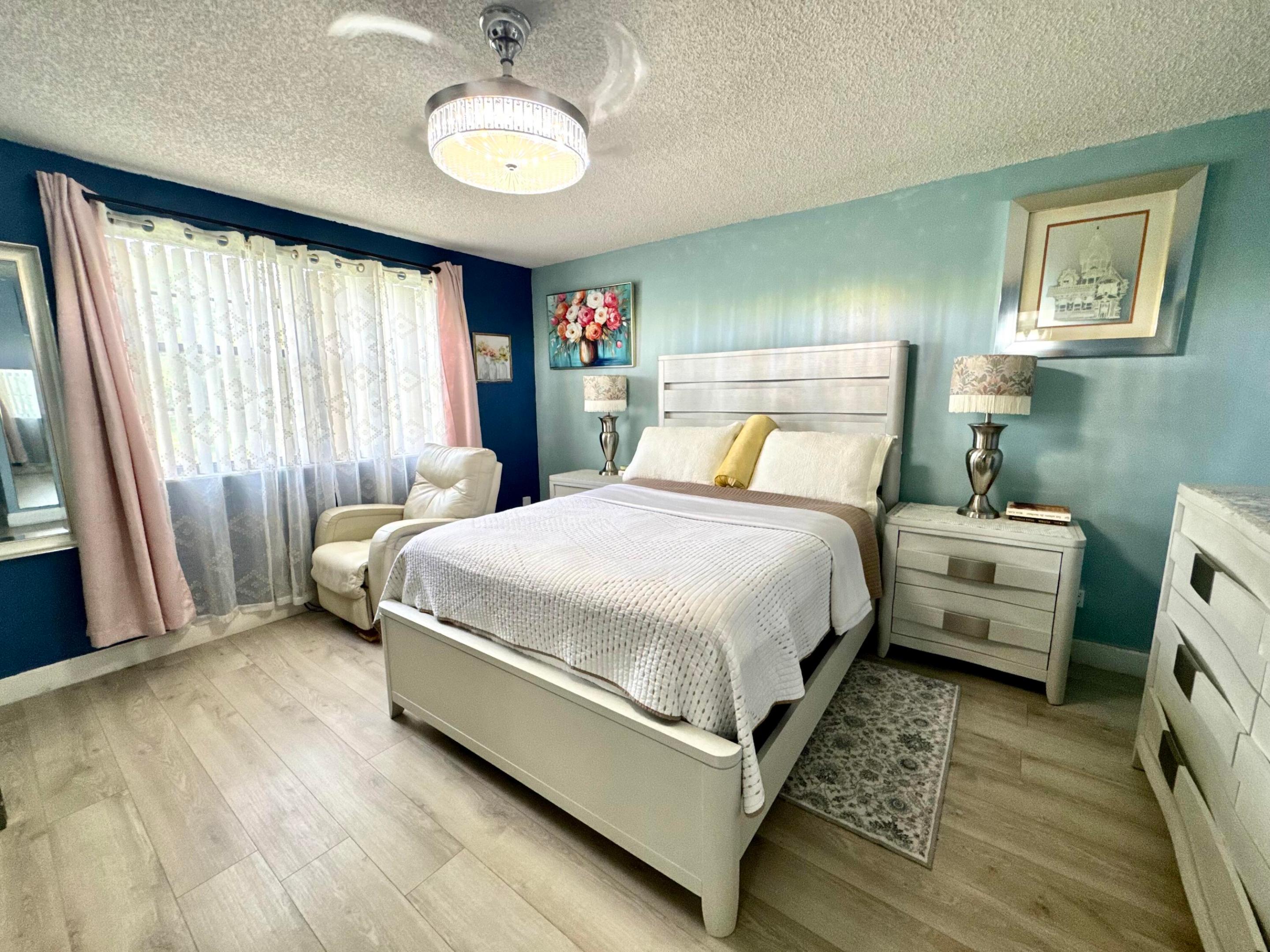 LAKES OF CARRIAGE HILLS - Residential
