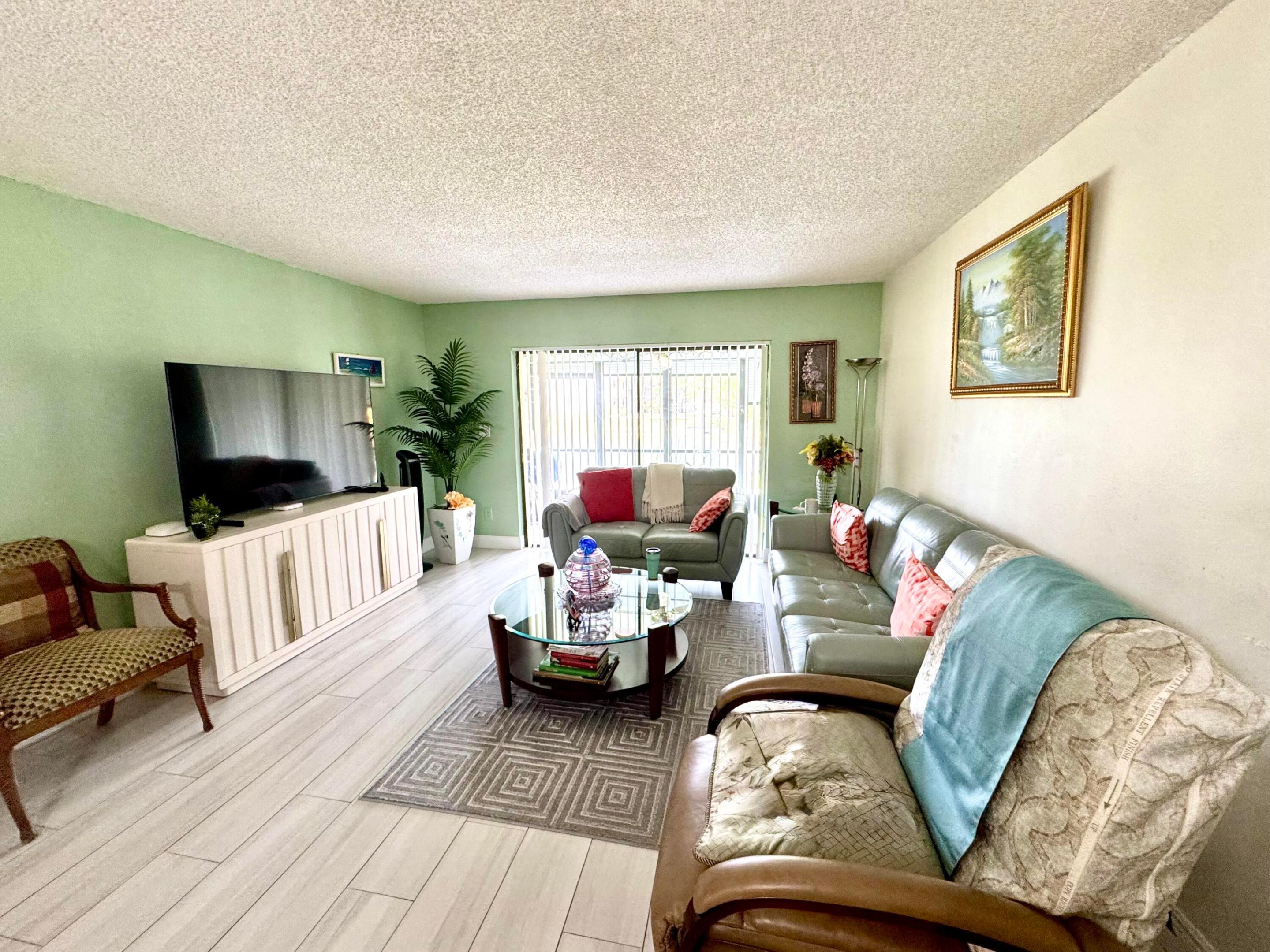 LAKES OF CARRIAGE HILLS - Residential