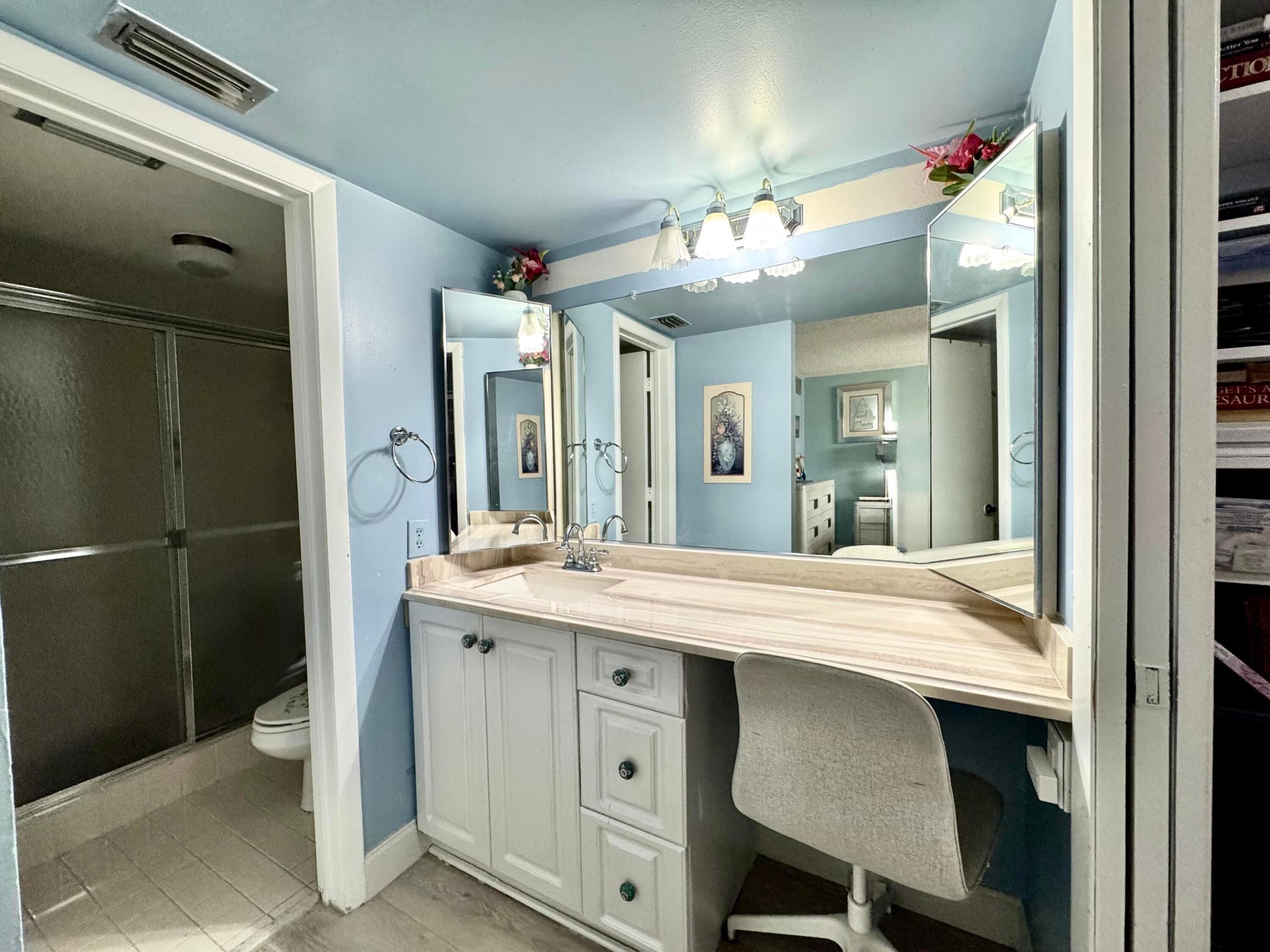 LAKES OF CARRIAGE HILLS - Residential