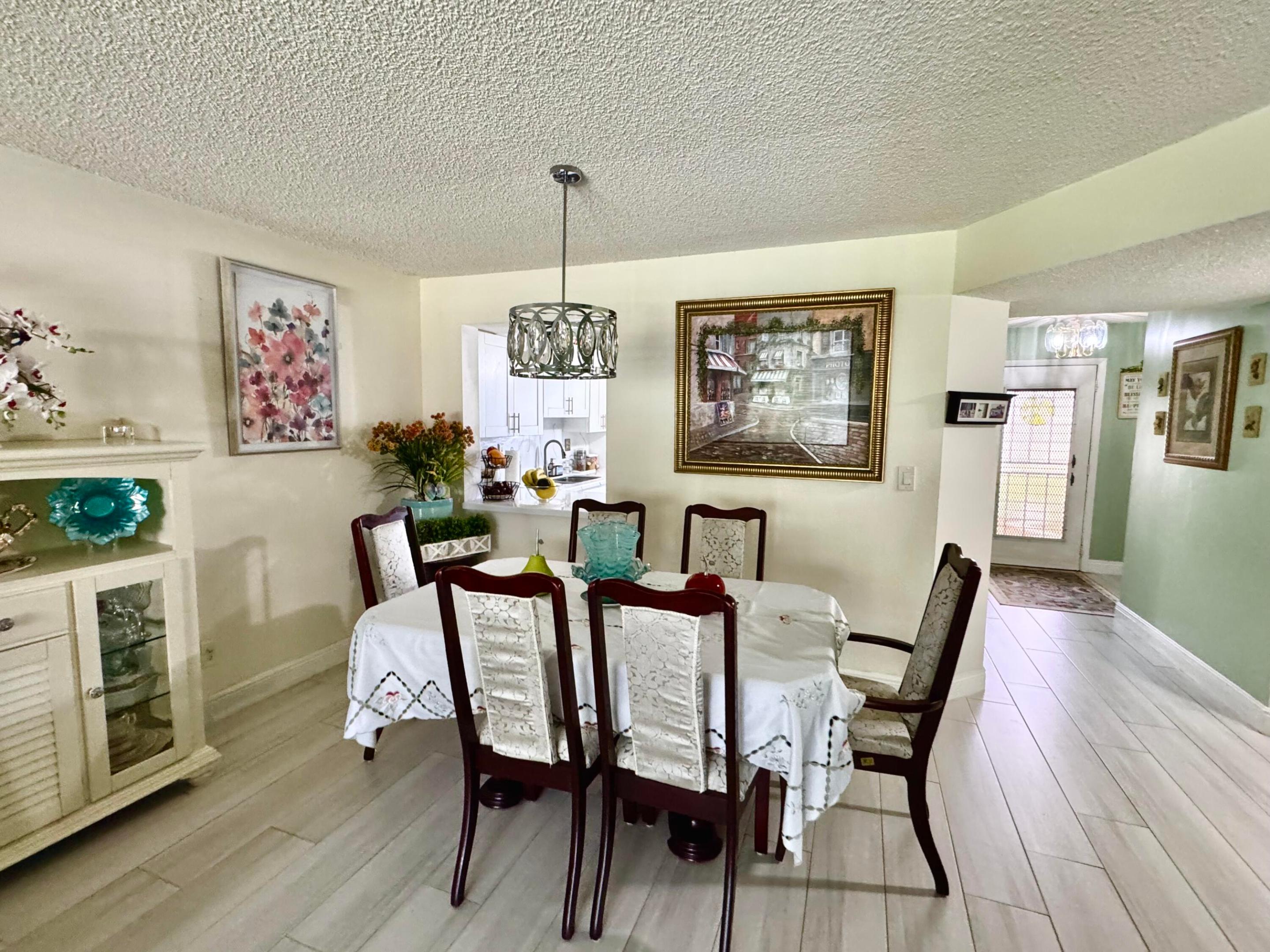 LAKES OF CARRIAGE HILLS - Residential