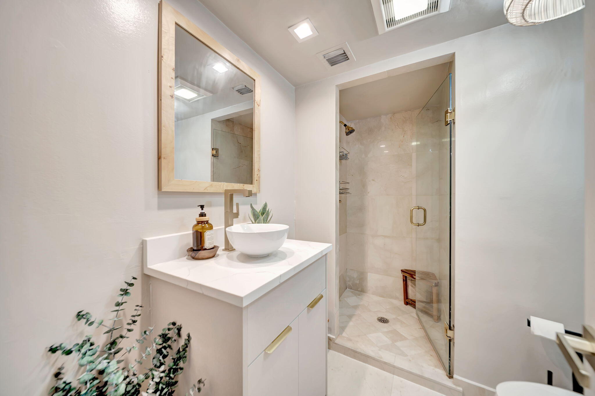 POINT OF AMERICAS CONDO - Residential