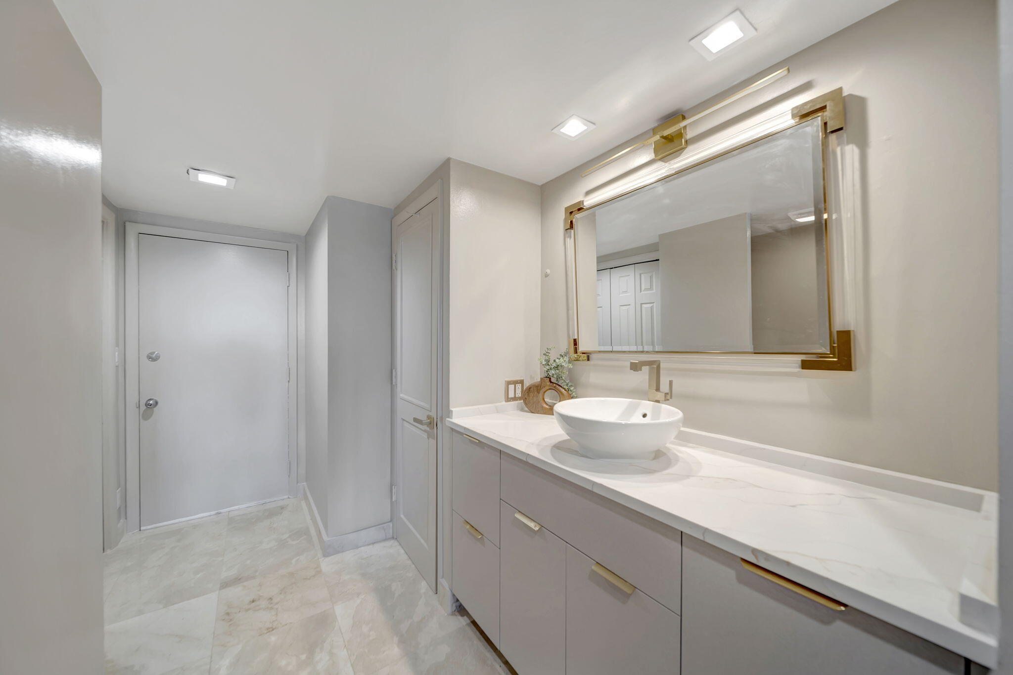 POINT OF AMERICAS CONDO - Residential