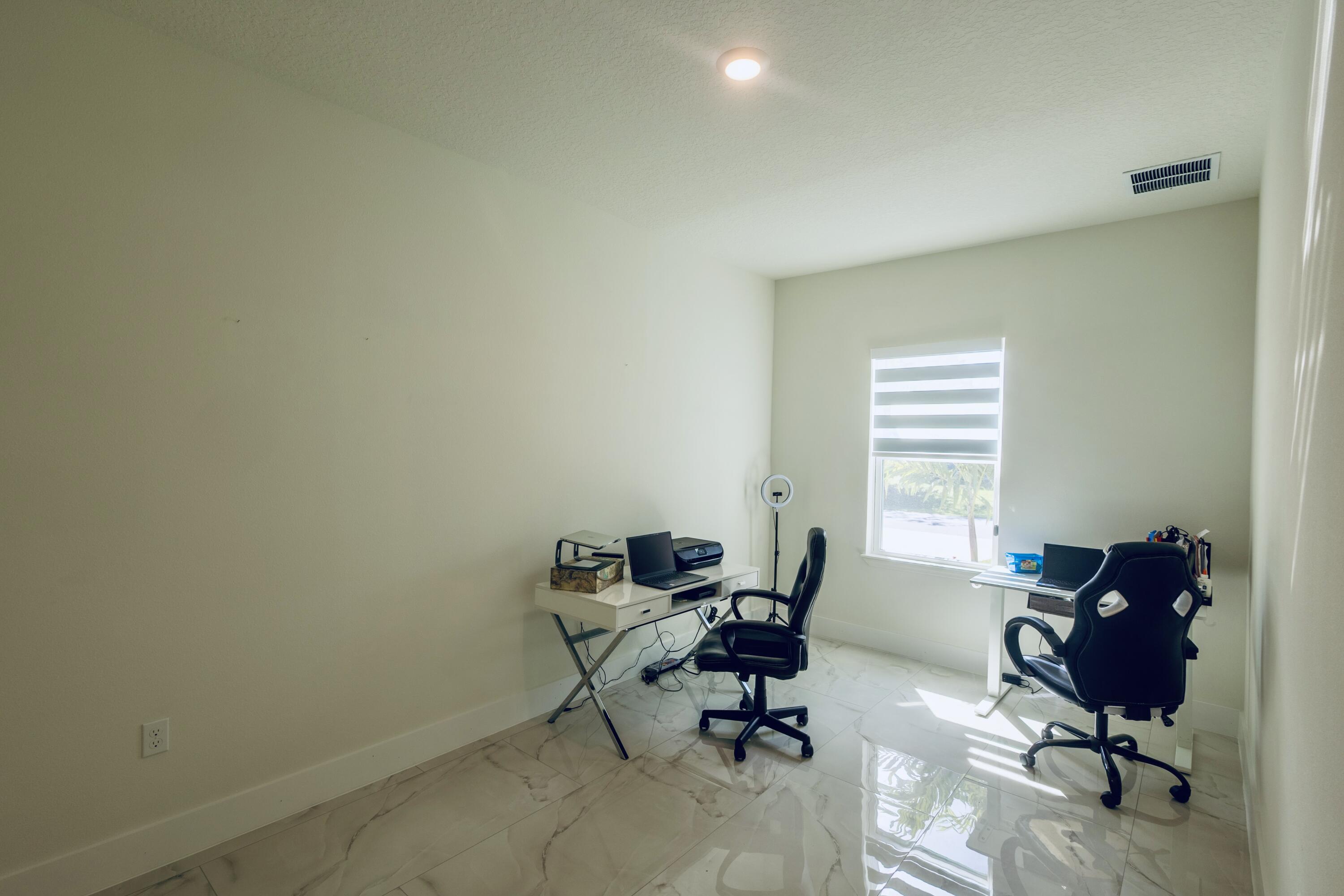 PORT ST LUCIE SECTION 12 - Residential