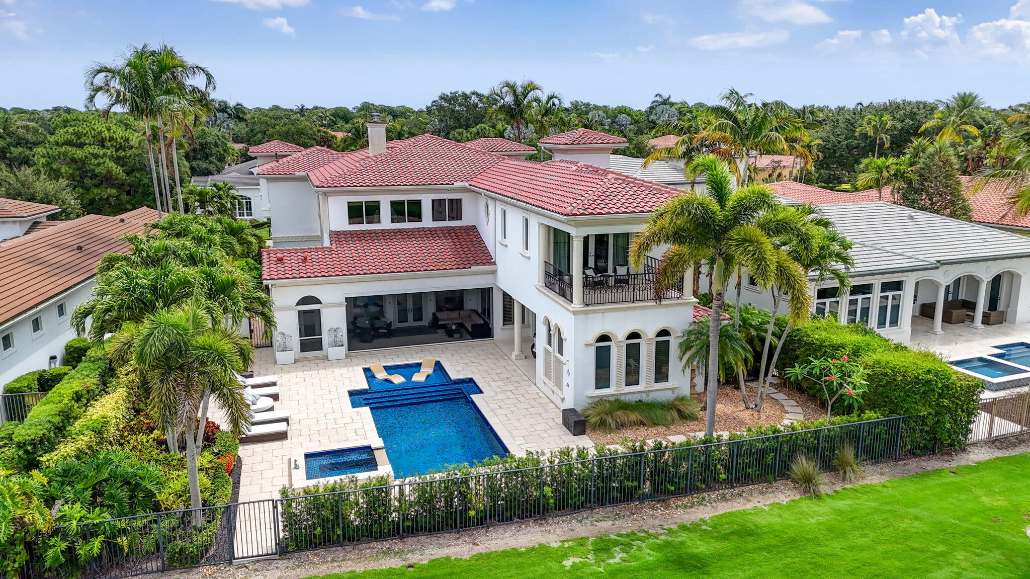 OLD PALM 2 - Residential