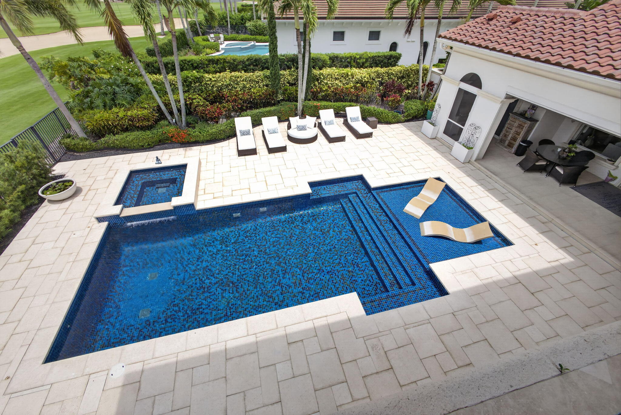 OLD PALM 2 - Residential