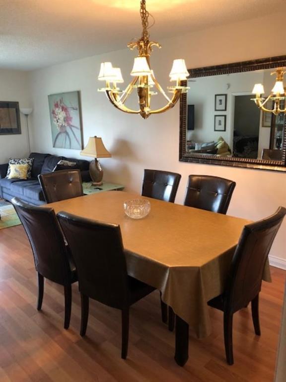 ORIOLE GARDENS - Residential