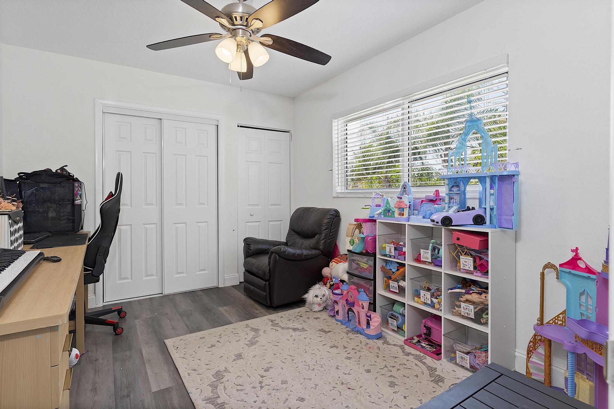 Town Of Lake Worth: Royal Poinciana - Residential