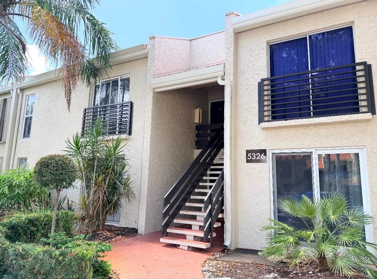 EMBARCADERO CONDO - Residential