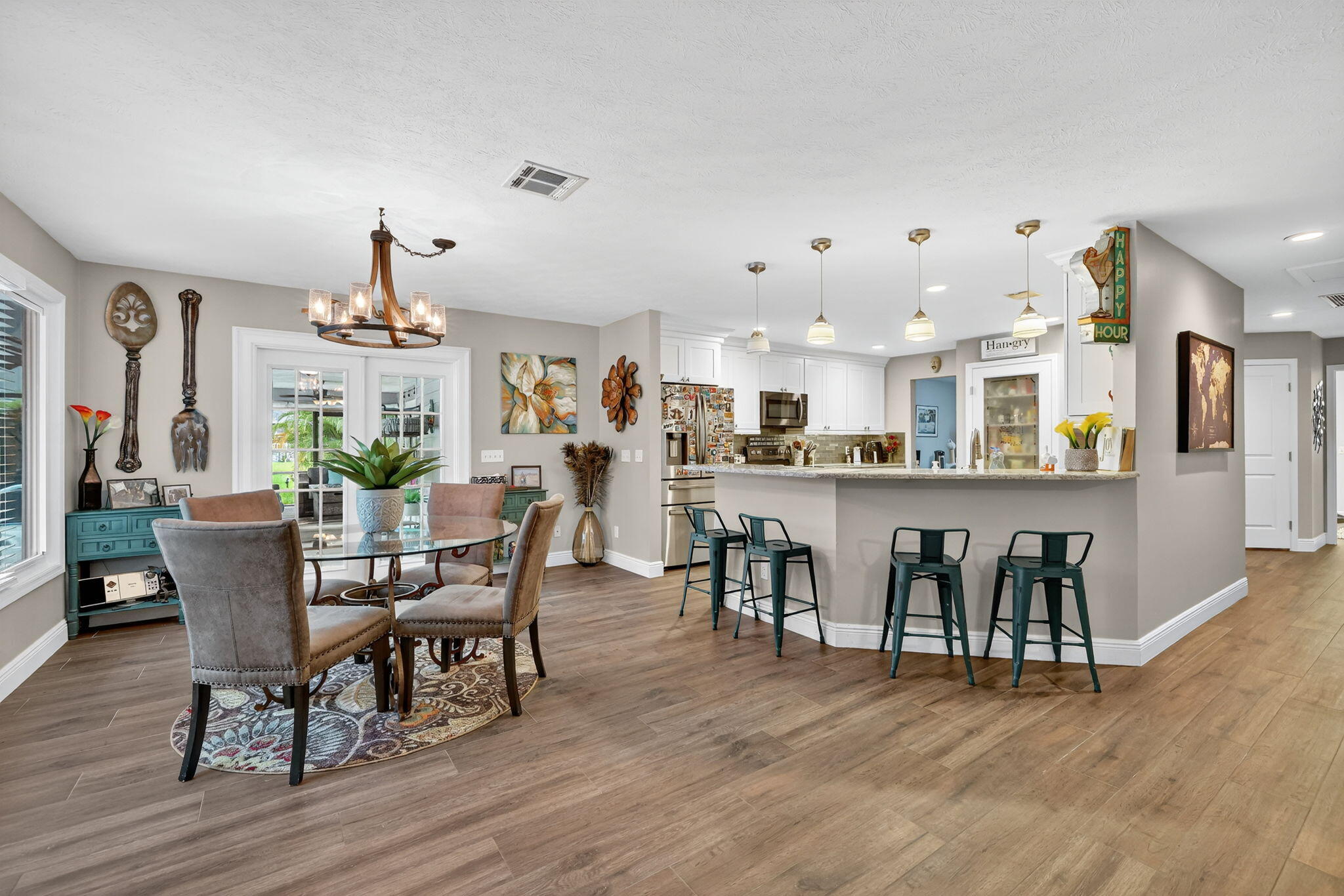 CORAL LAKES - Residential