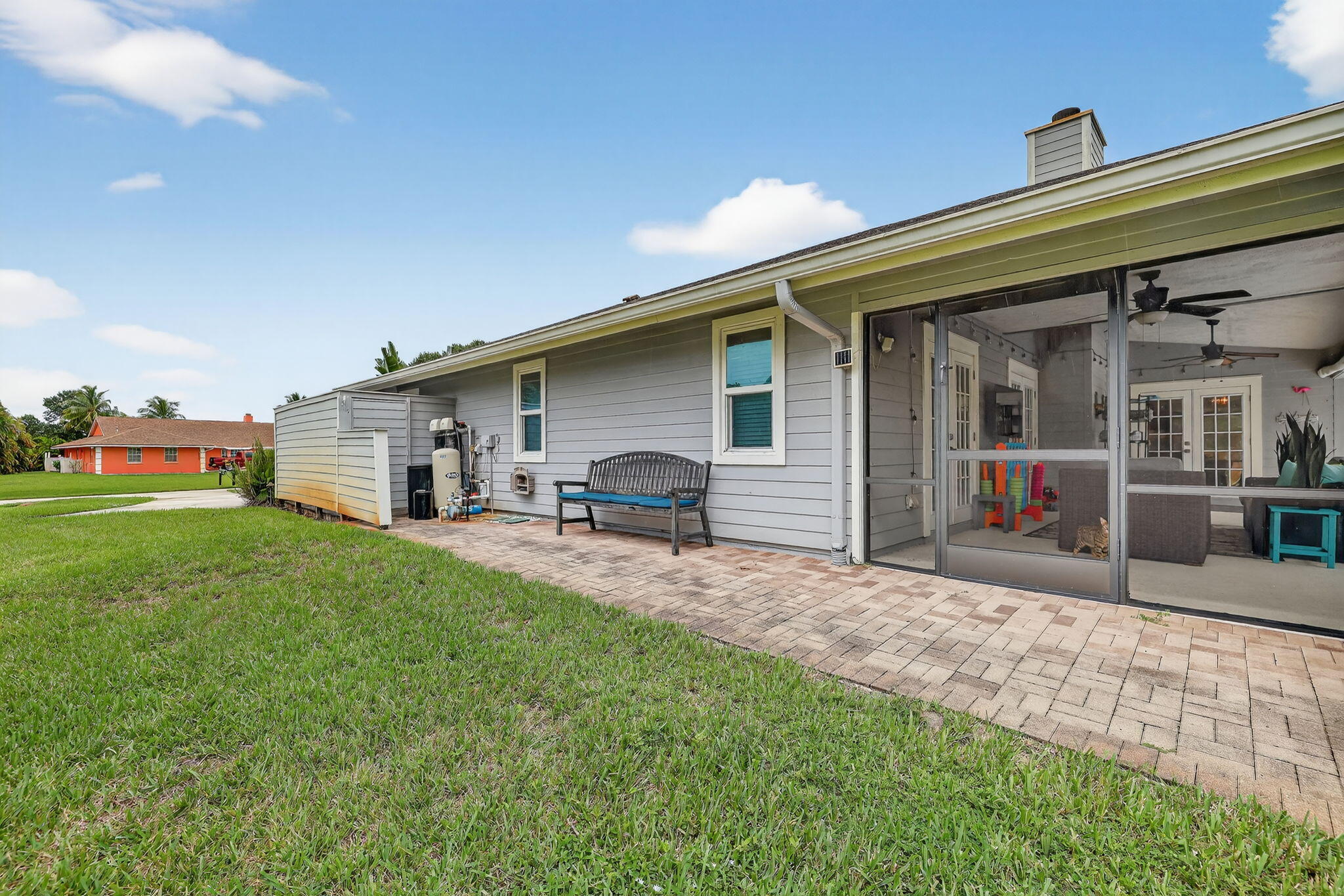 CORAL LAKES - Residential