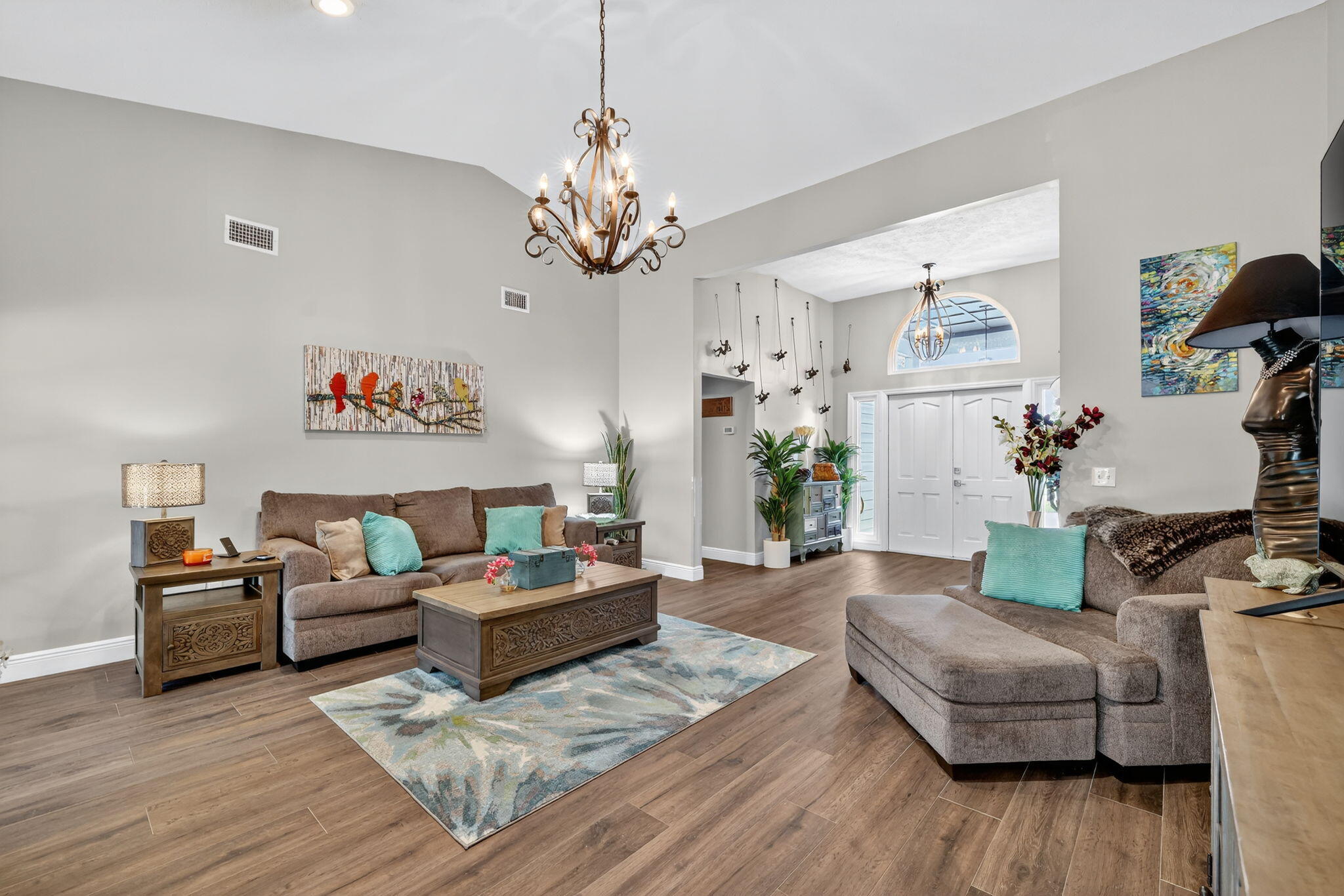 CORAL LAKES - Residential