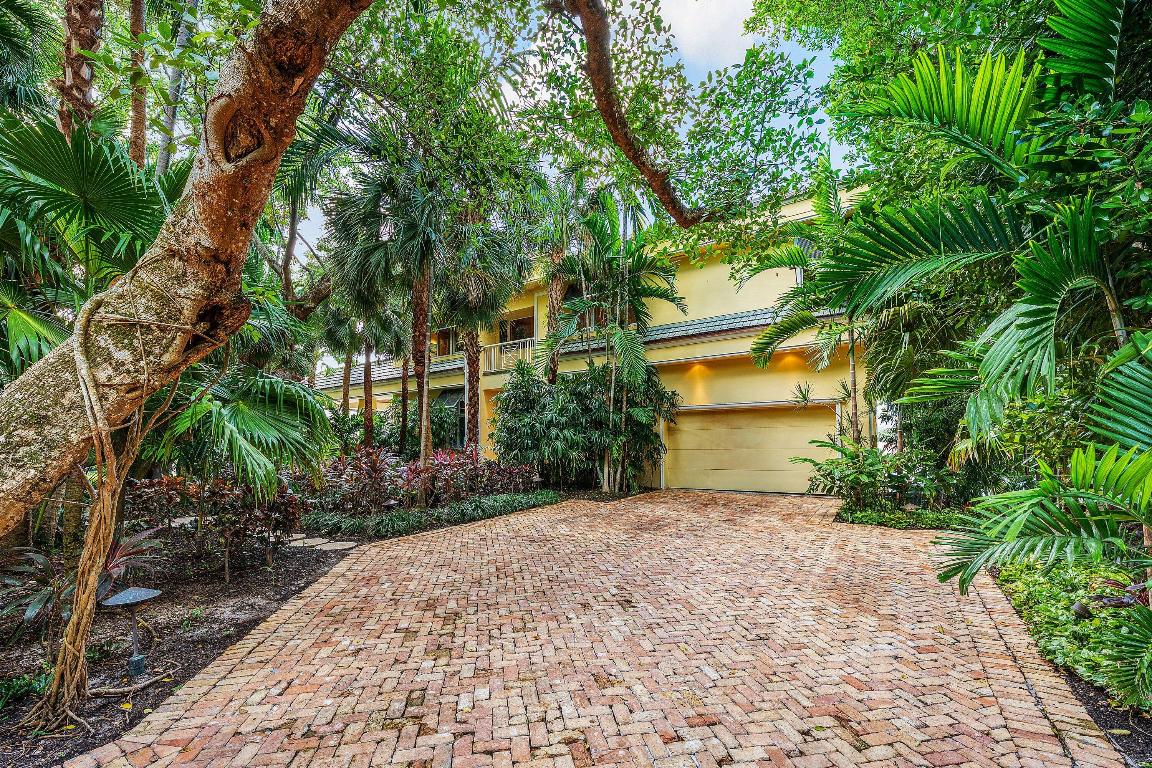 HILLSBORO BEACH - Residential