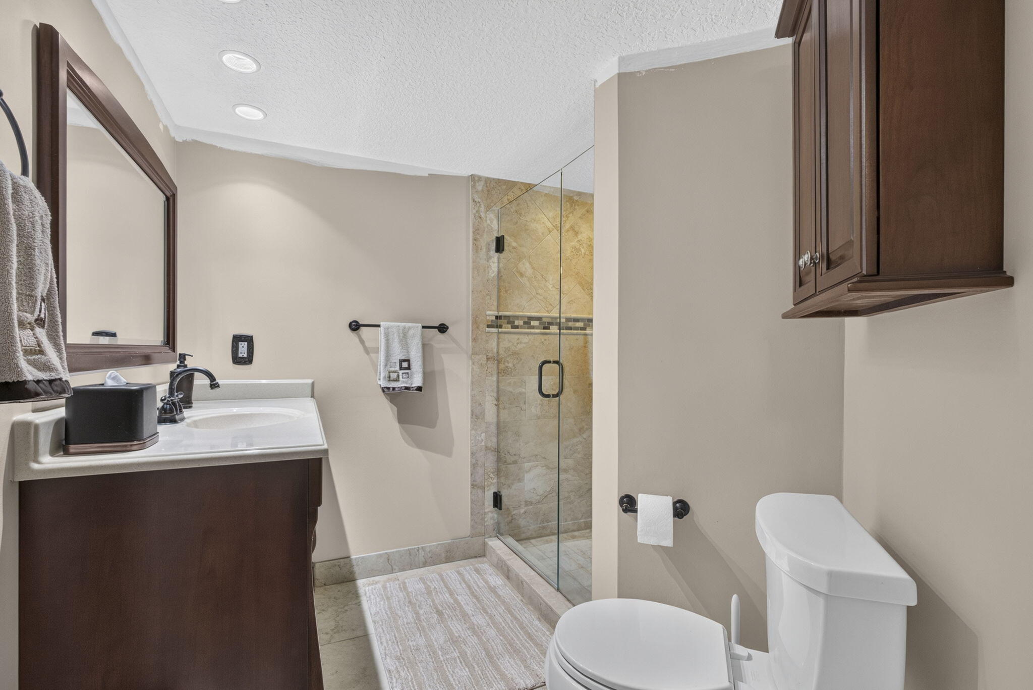 NORTHLAKE CONDO - Residential