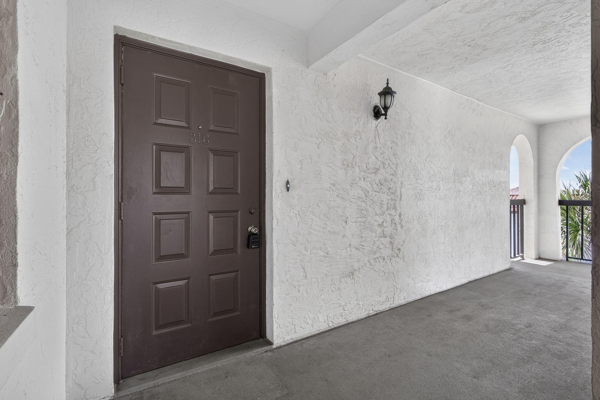 NORTHLAKE CONDO - Residential