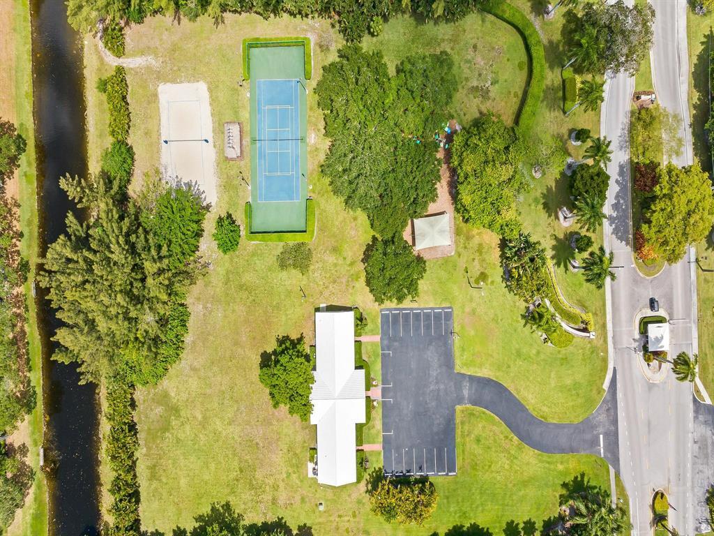 ELDORADO ESTATES IN PLANTATION - Residential