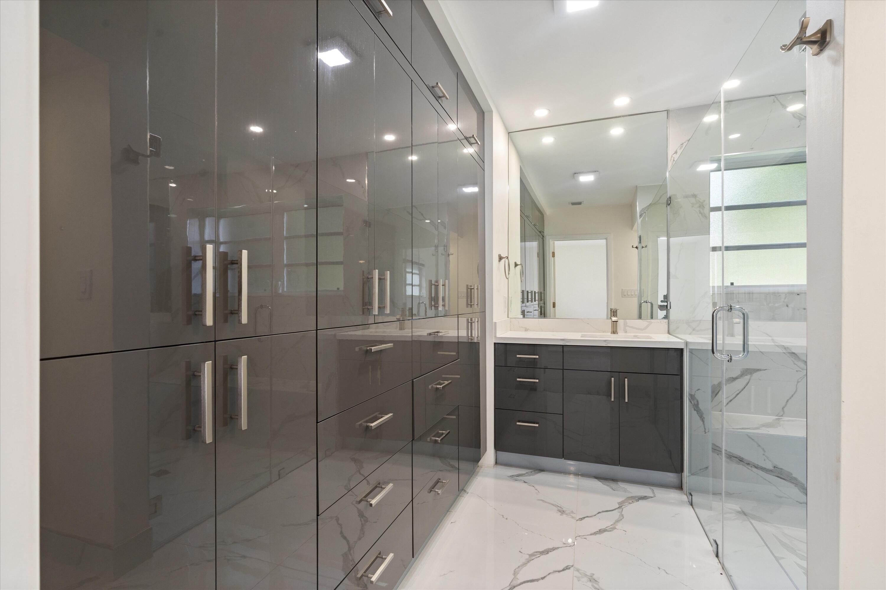 ELDORADO ESTATES IN PLANTATION - Residential