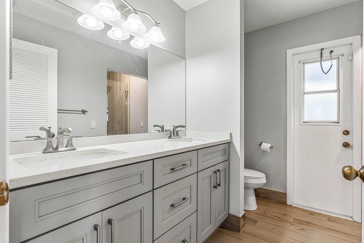 SUGAR POND MANOR OF WELLINGTON - Residential Lease