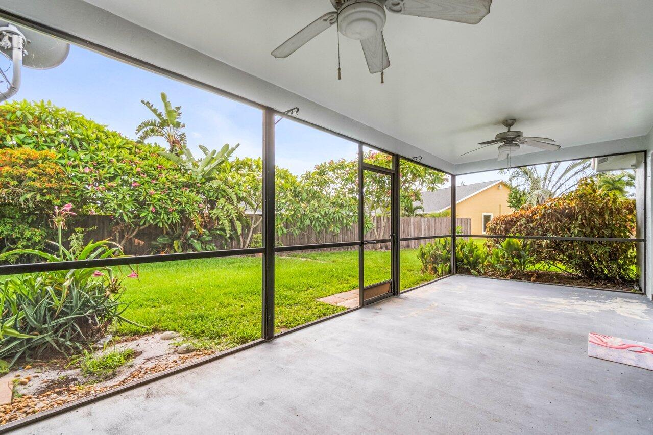 SUGAR POND MANOR OF WELLINGTON - Residential Lease