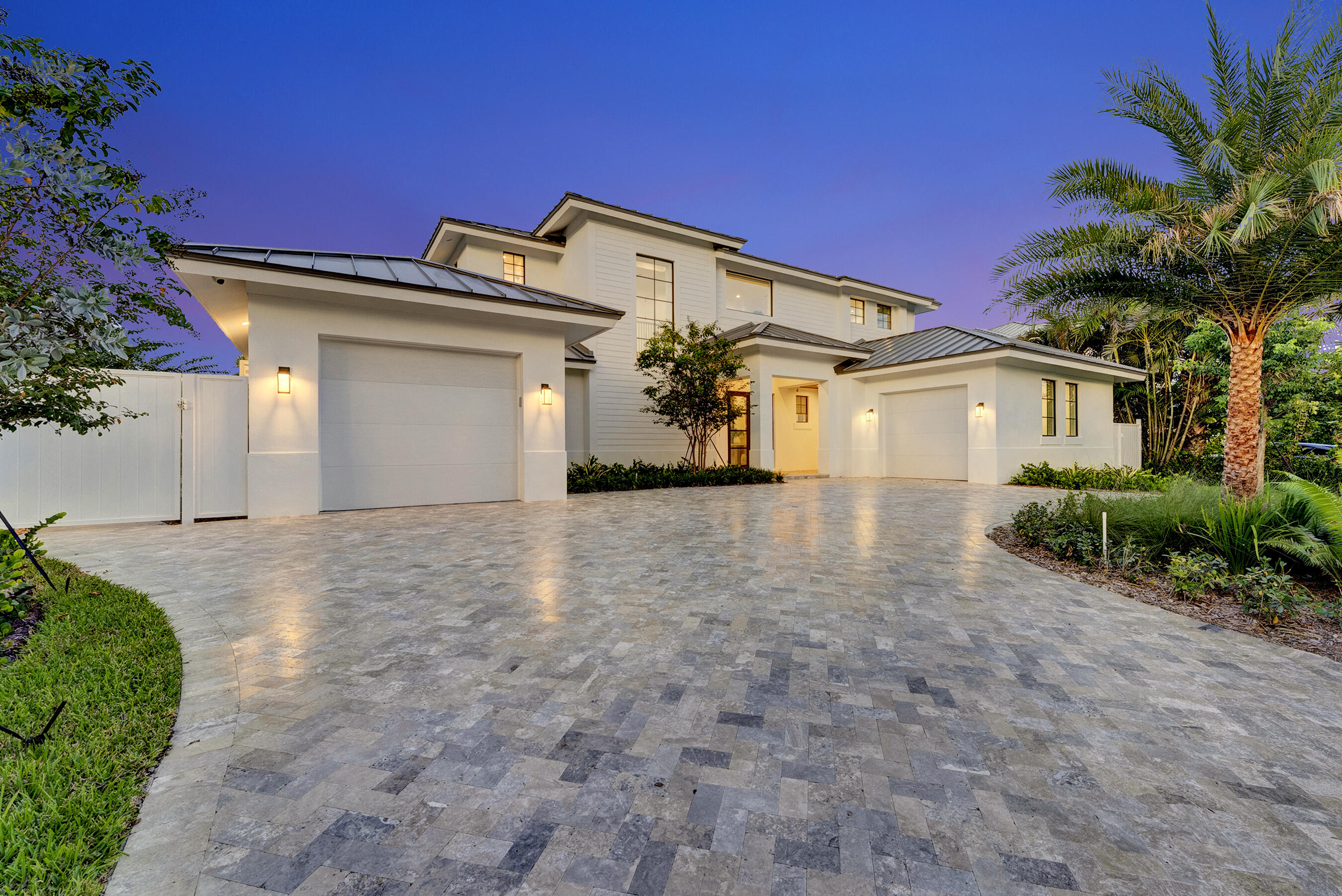 Hillsboro Shores - Residential
