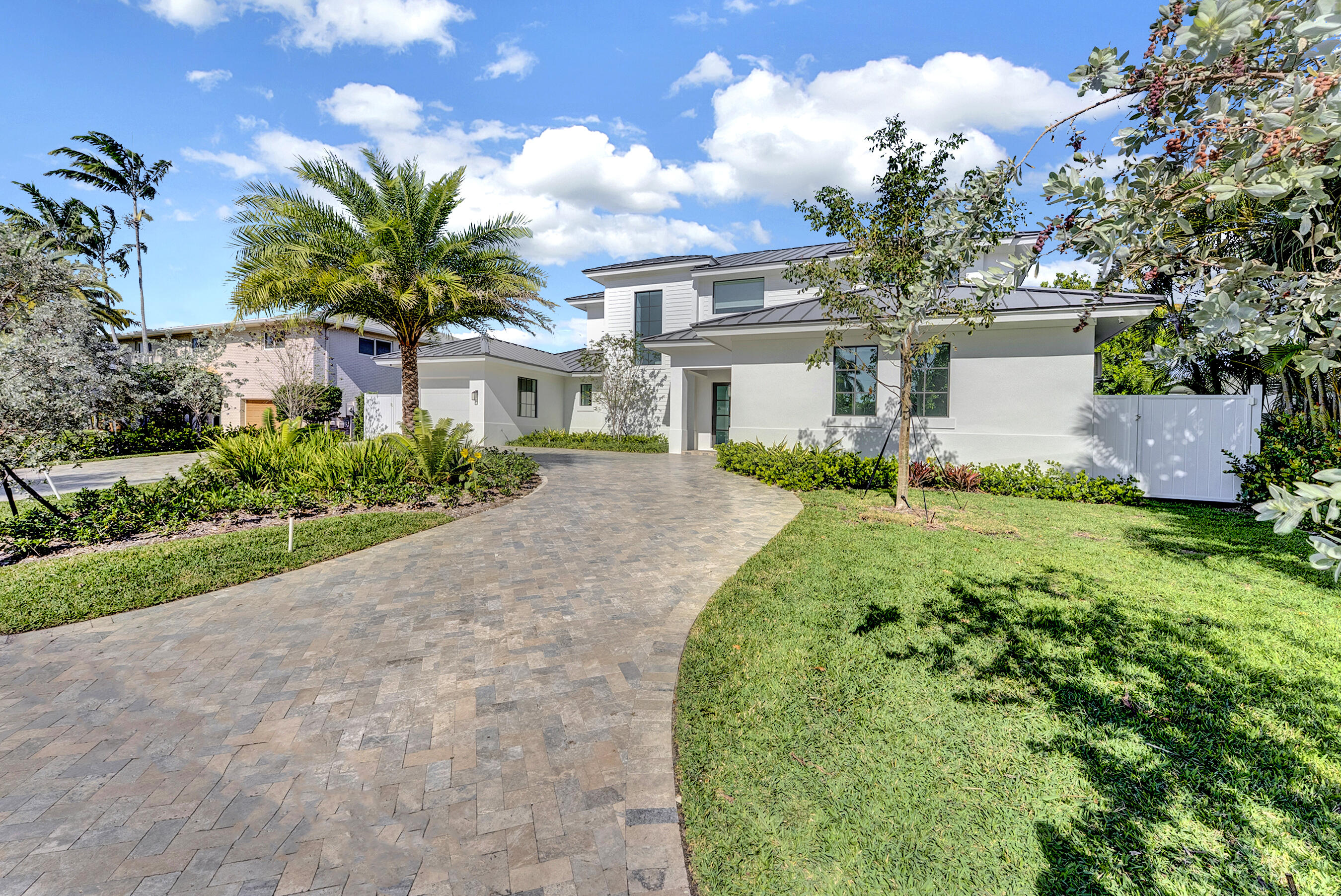 Hillsboro Shores - Residential
