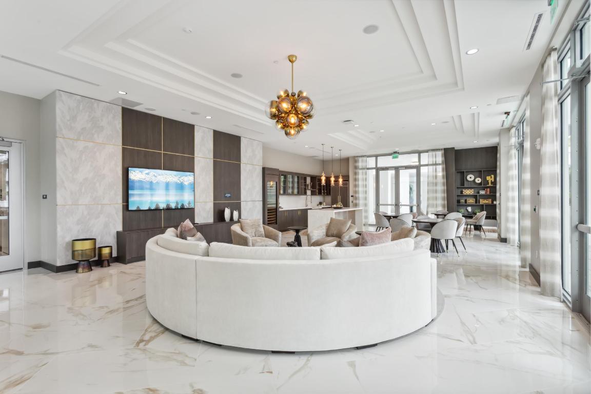 ROYAL PALM RESIDENCES CONDO - Residential